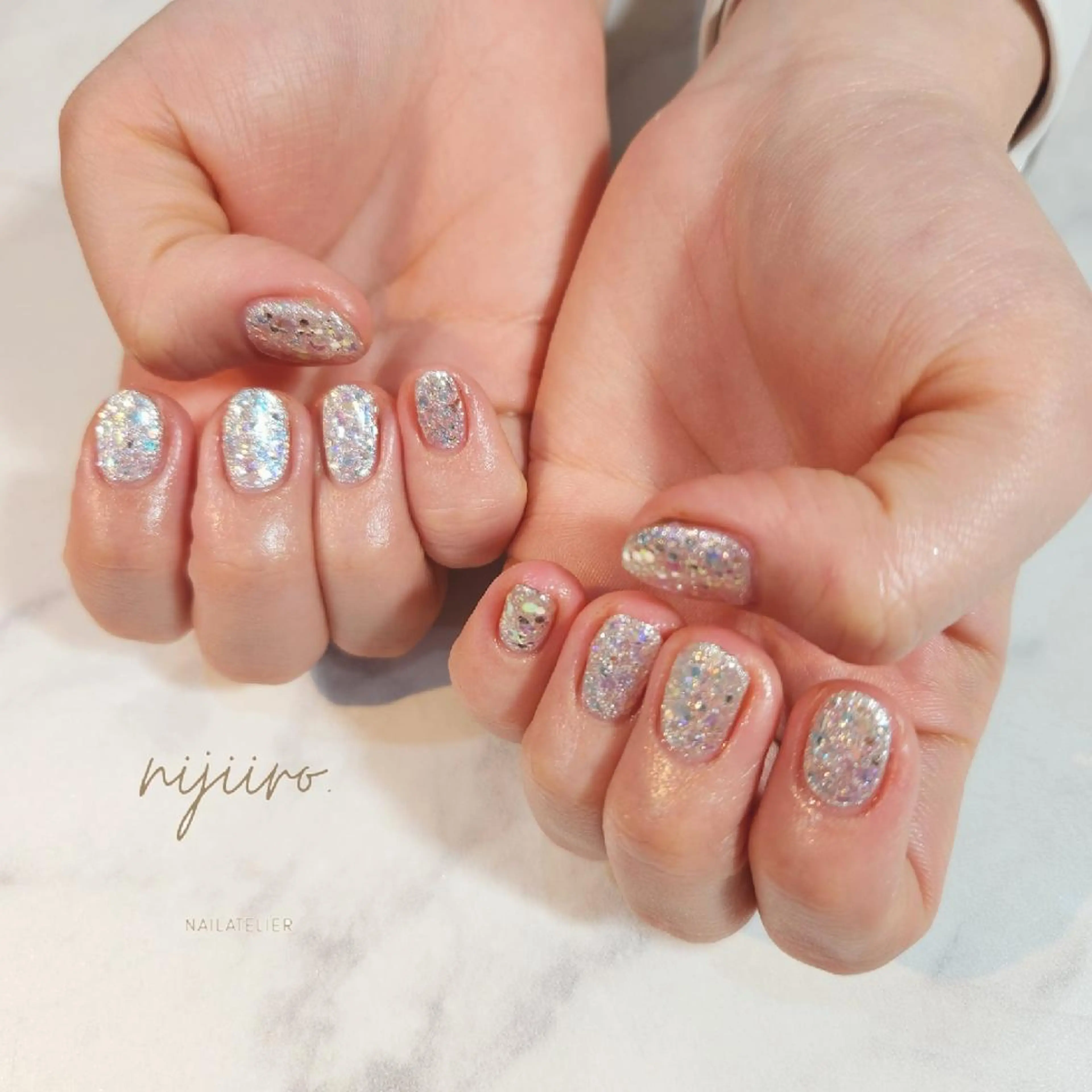 ネイル ハンドネイル nailatelier nijiiro.所属・nijiiro🌈 サトウのネイルデザイン