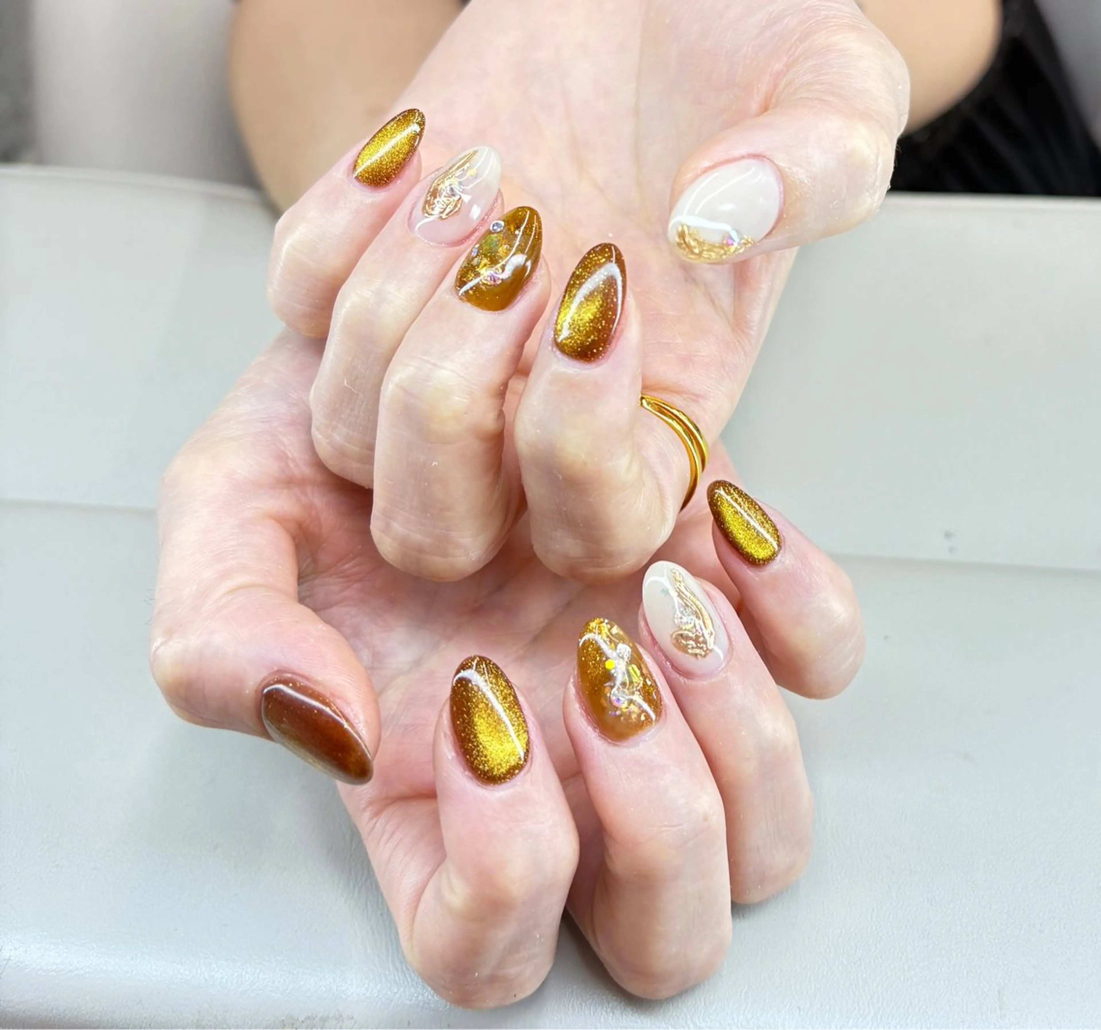 ネイル ハンドネイル AngelChris ビューティーサロンのネイルデザイン