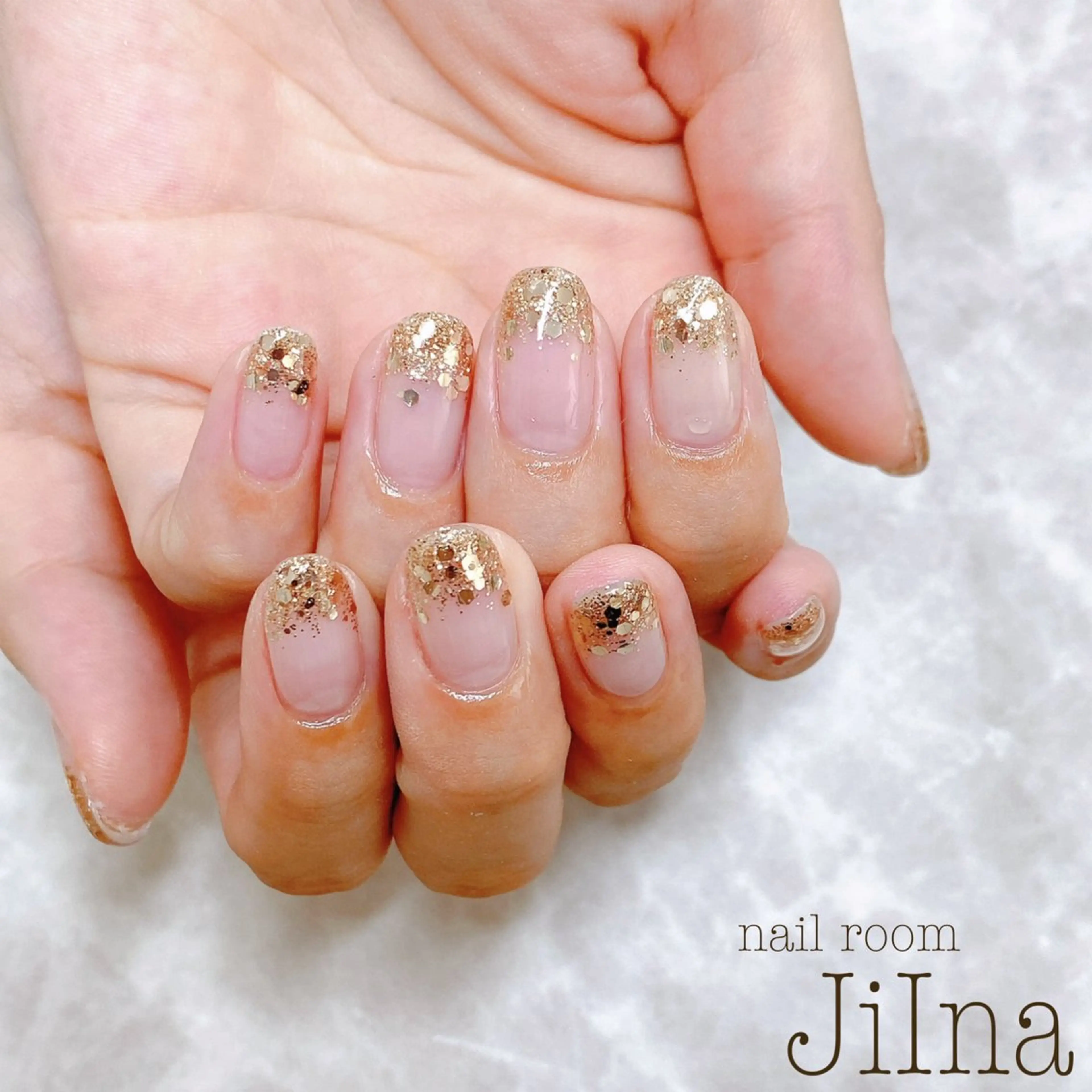 ネイル グラデーション ラメ(グリッター) JiIna nailのネイルデザイン