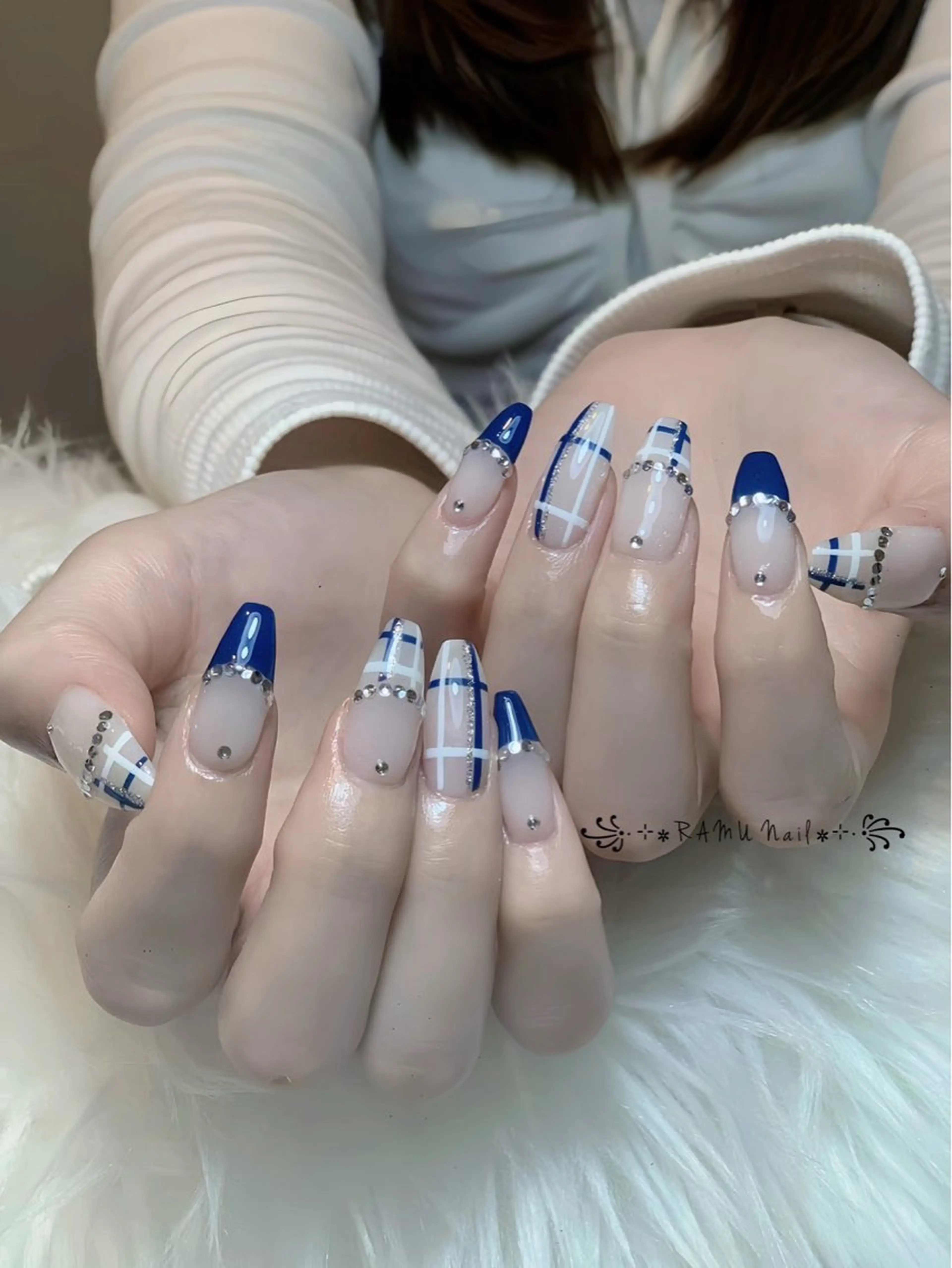 ネイル キラキラネイル マグネットネイル ミラーネイル ピンク ワンホンネイル ハンドネイル RAMU Nail 恵比寿店のネイルデザイン