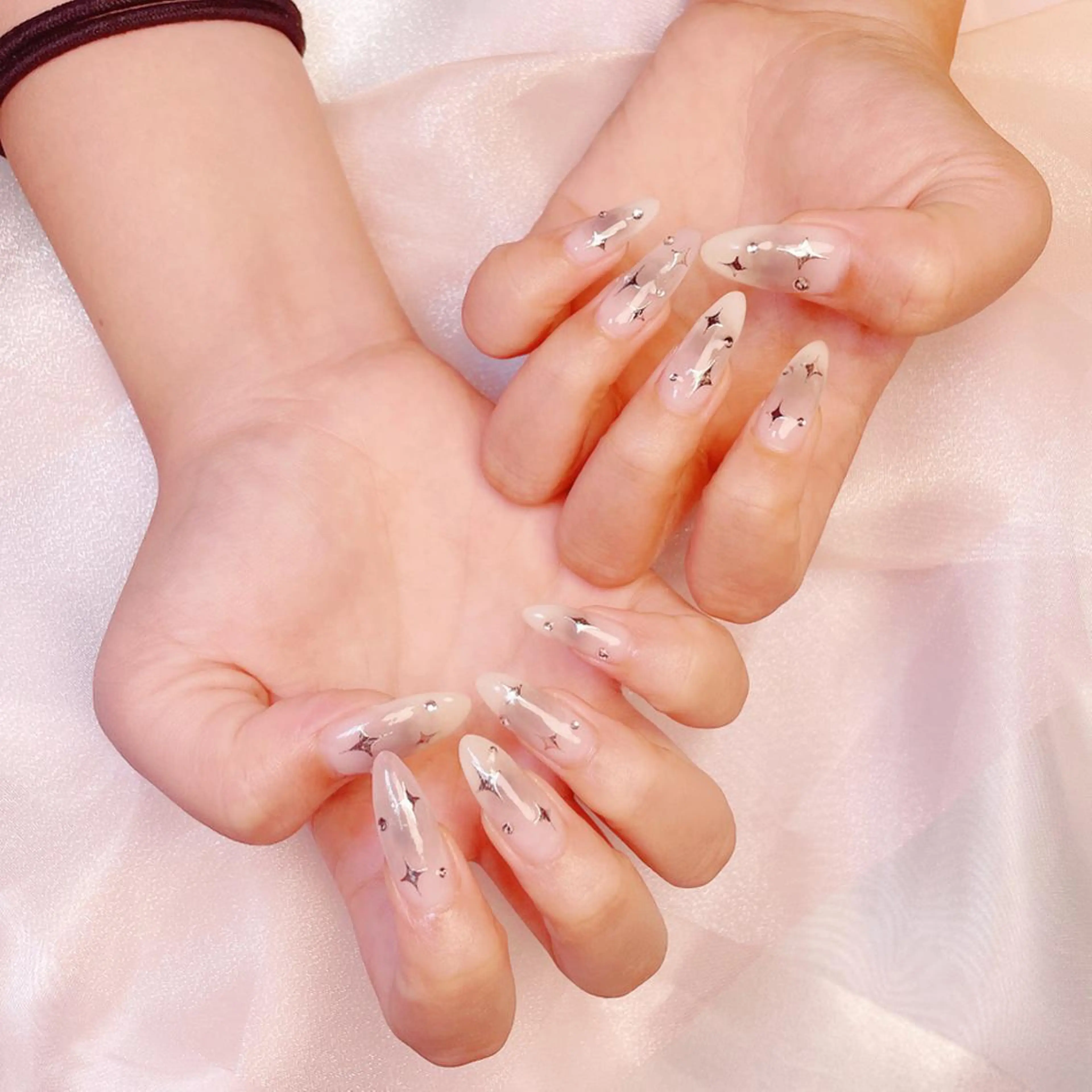 ネイル ルイス " Nail 渋谷のネイルデザイン