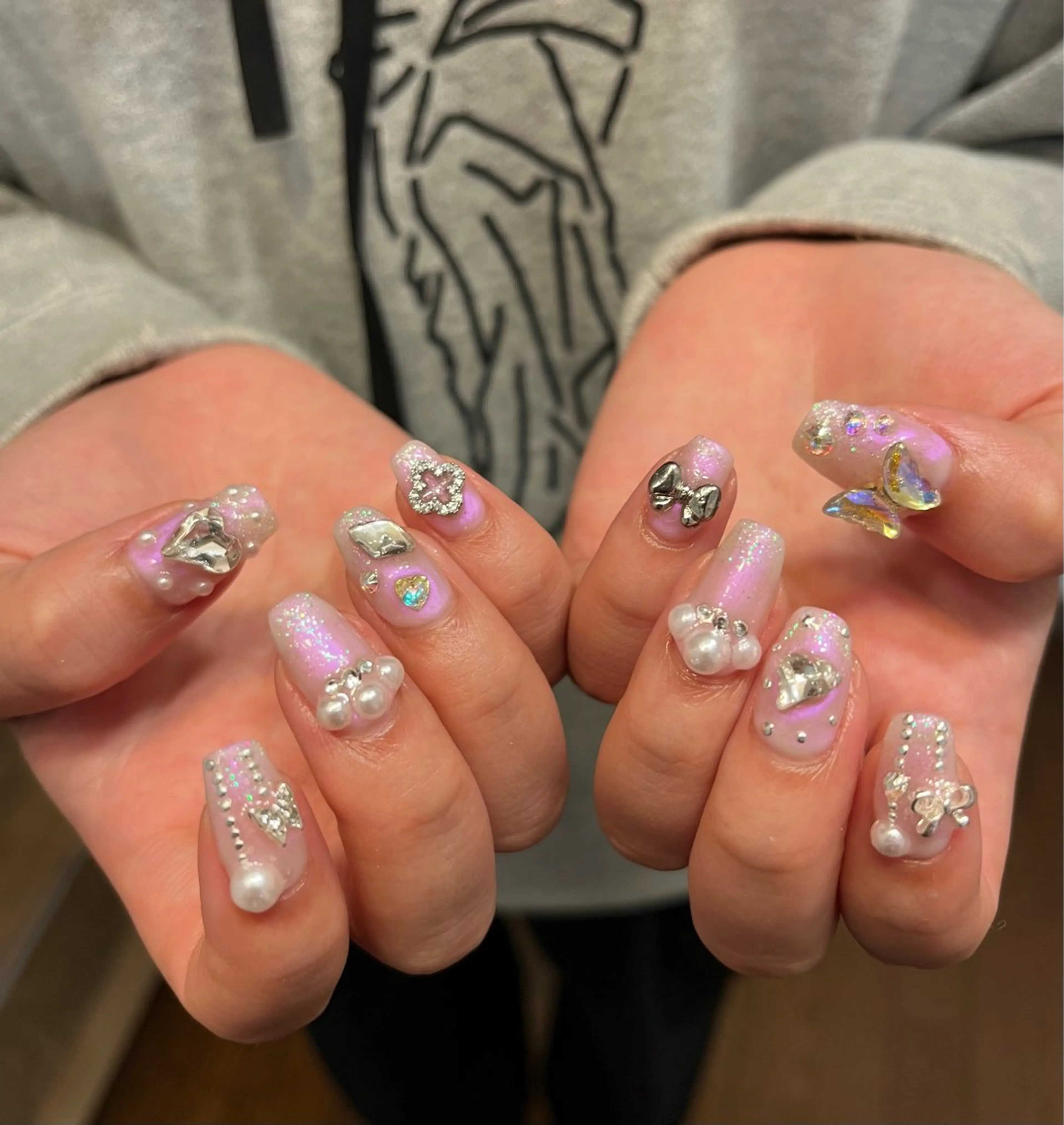 ネイル ハンドネイル AIRI .のネイルデザイン