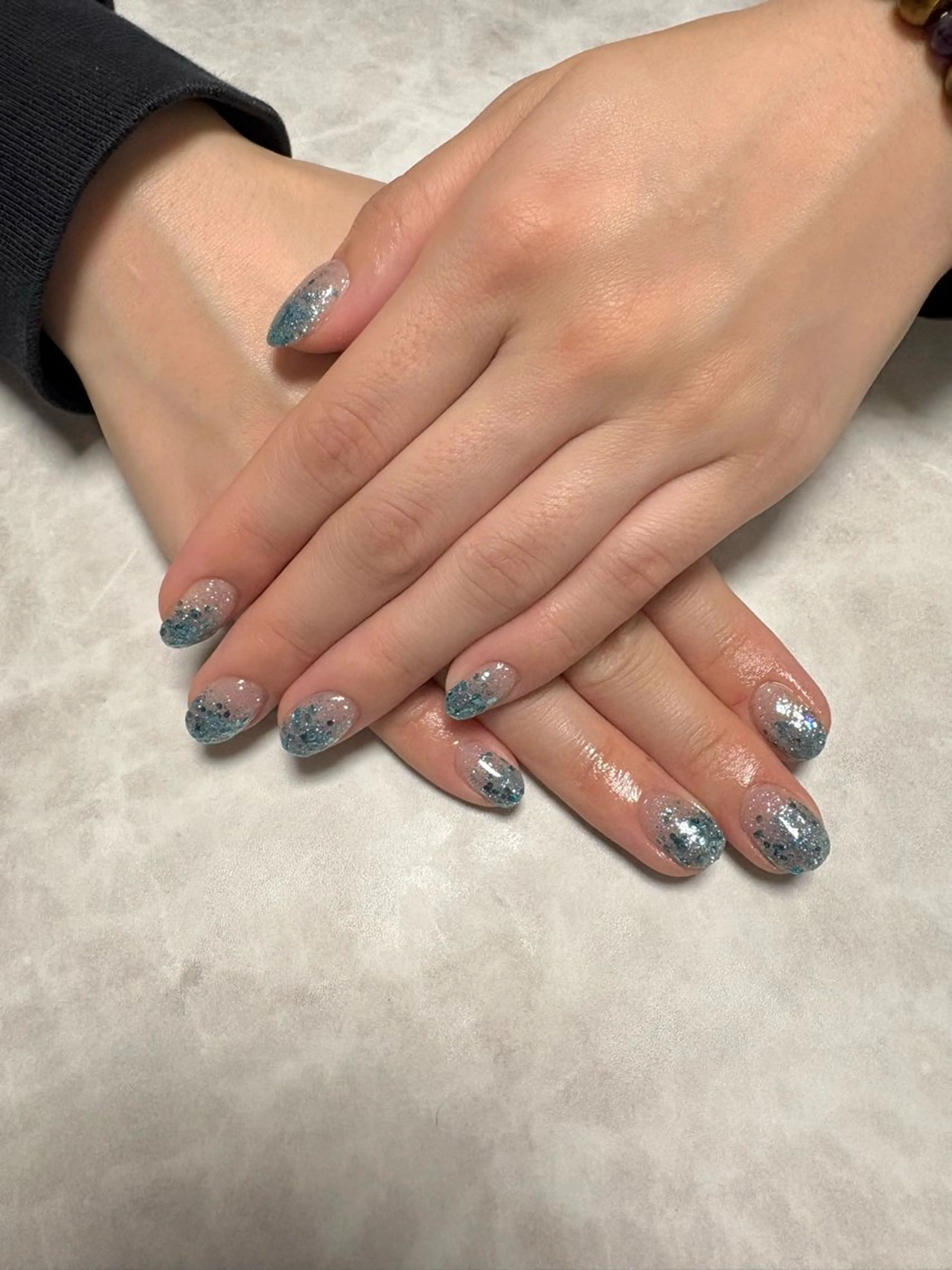 ネイル フラッシュネイル グラデーション ラメ(グリッター) ラメグラデーション ハンドネイル N.nail所属・natsuki natsuのネイルデザイン