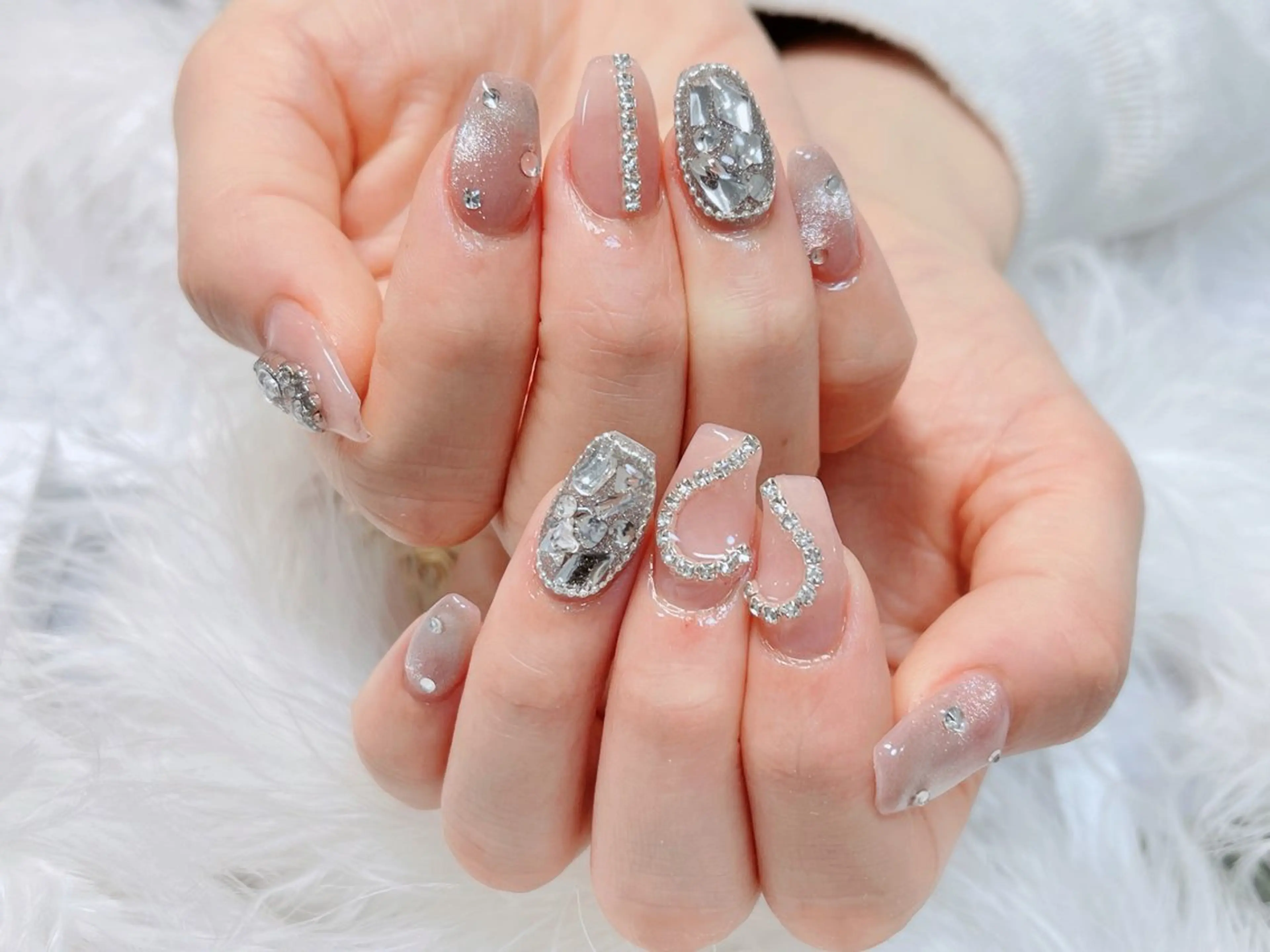 ネイル ハンドネイル JOJOネイル所属・JOJO ネイルのネイルデザイン