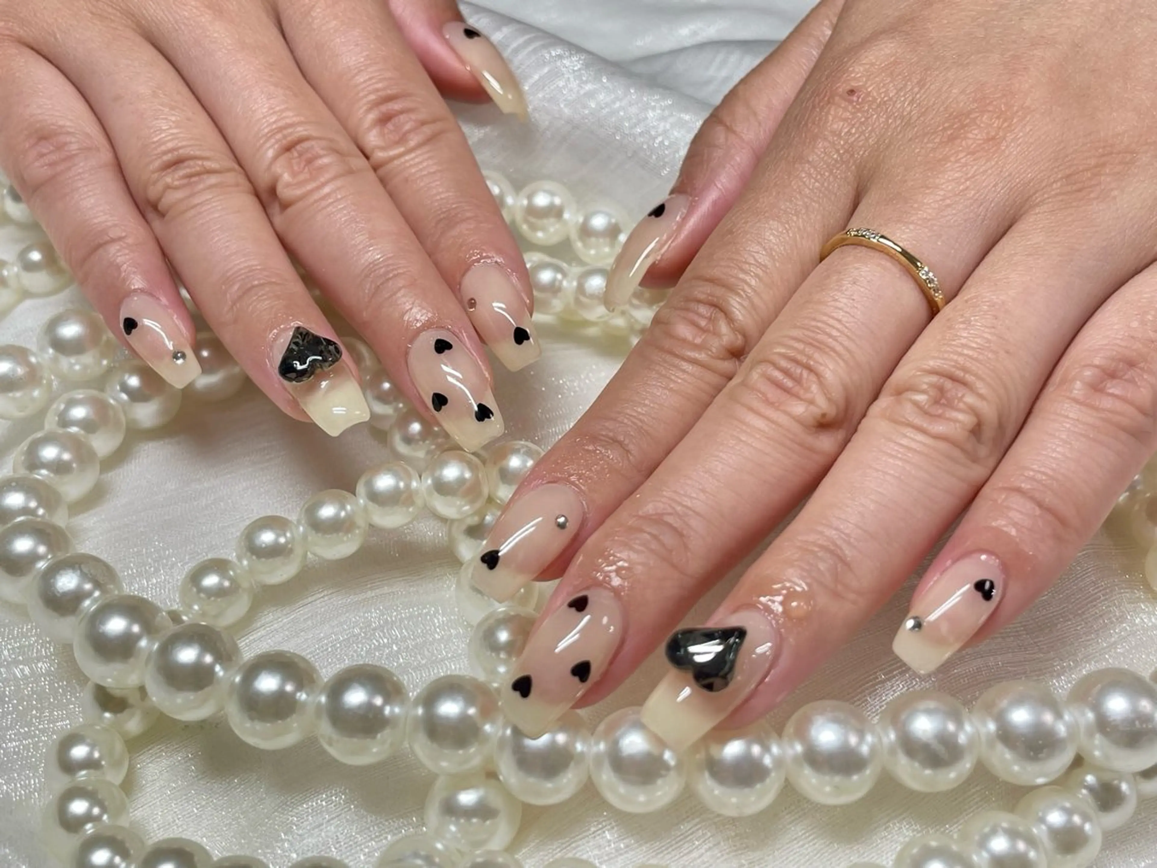 ネイル ハンドネイル C C🌼のネイルデザイン