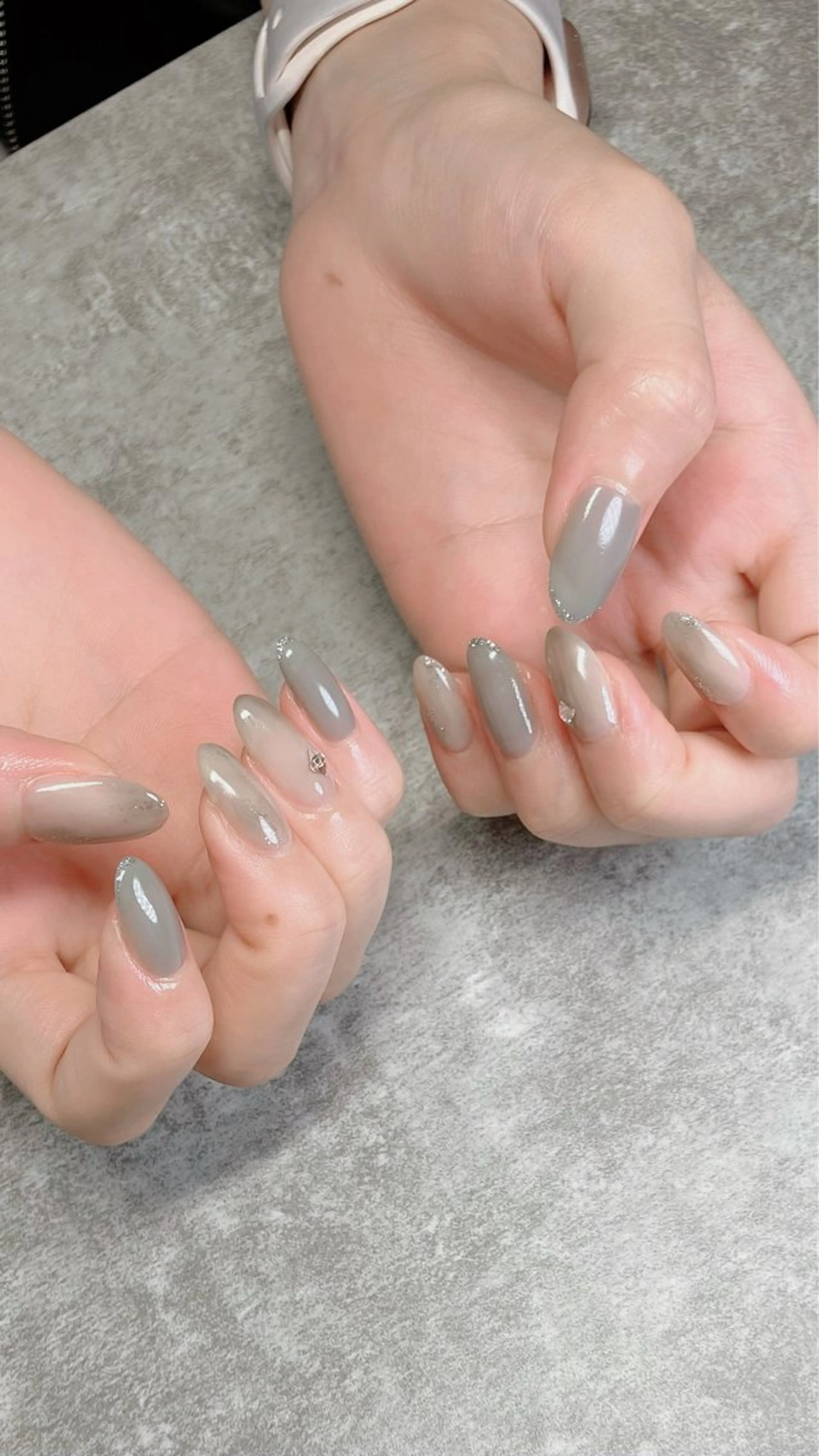 ネイル haleyume所属・shino🌟 痛ネイルのネイルデザイン