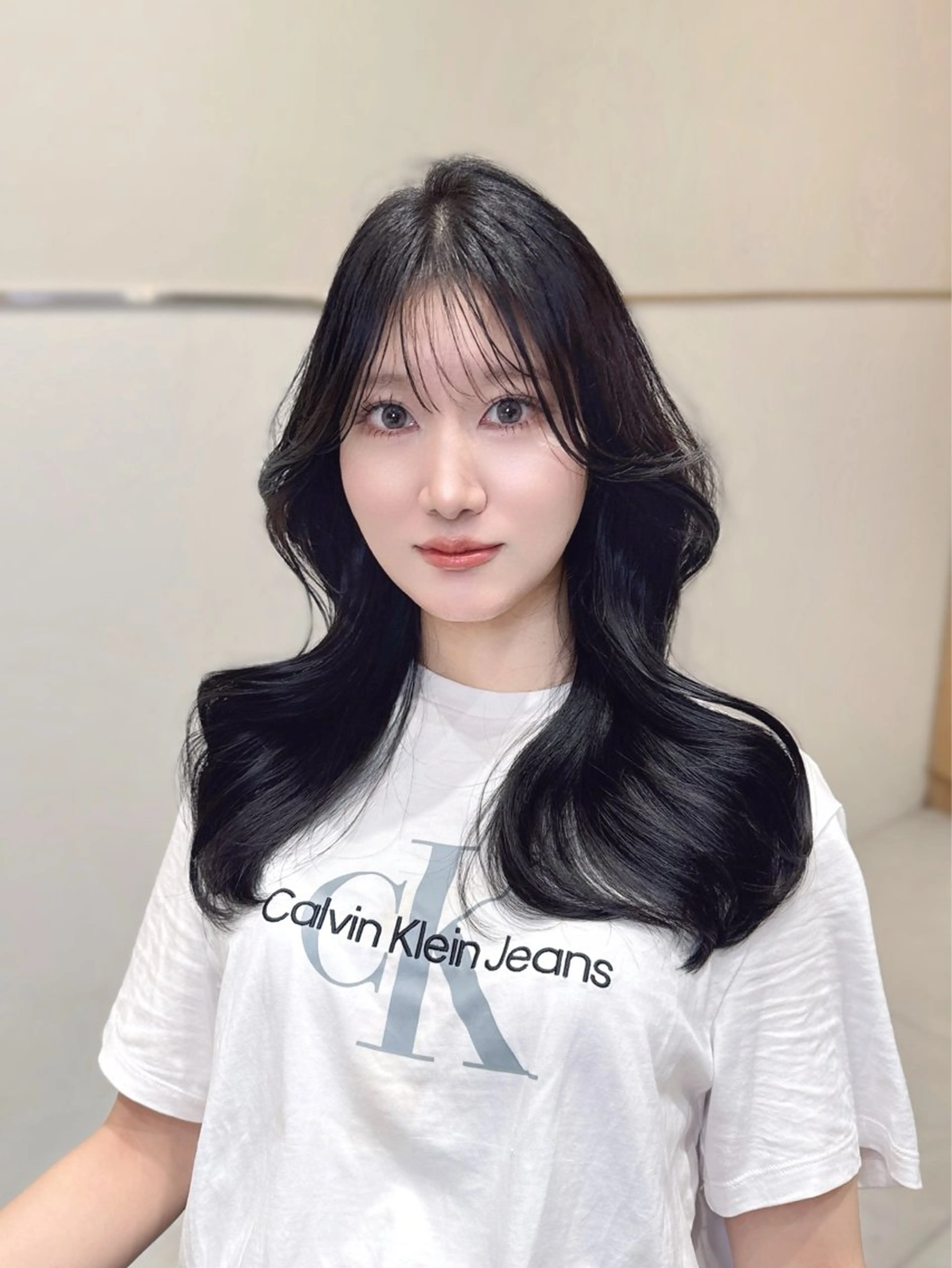 ロング カラー カット ヘアカラー トリートメント ヘッドスパ ヘアセット 韓国ヘア/レイヤー/ 顔まわり/りょーとのヘアスタイル