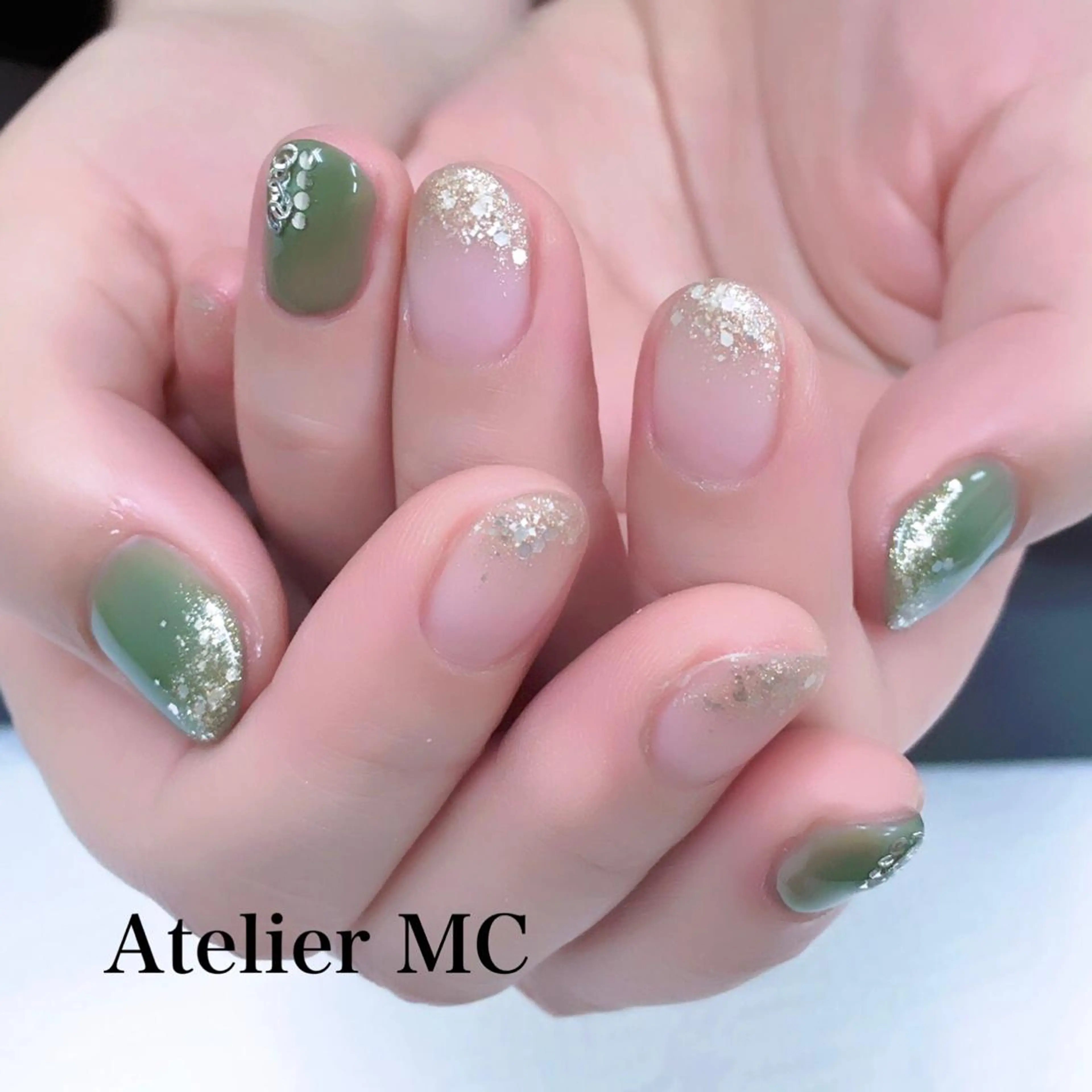 ネイル ハンドネイル アトリエ エムシー 【新富町・東銀座】のネイルデザイン
