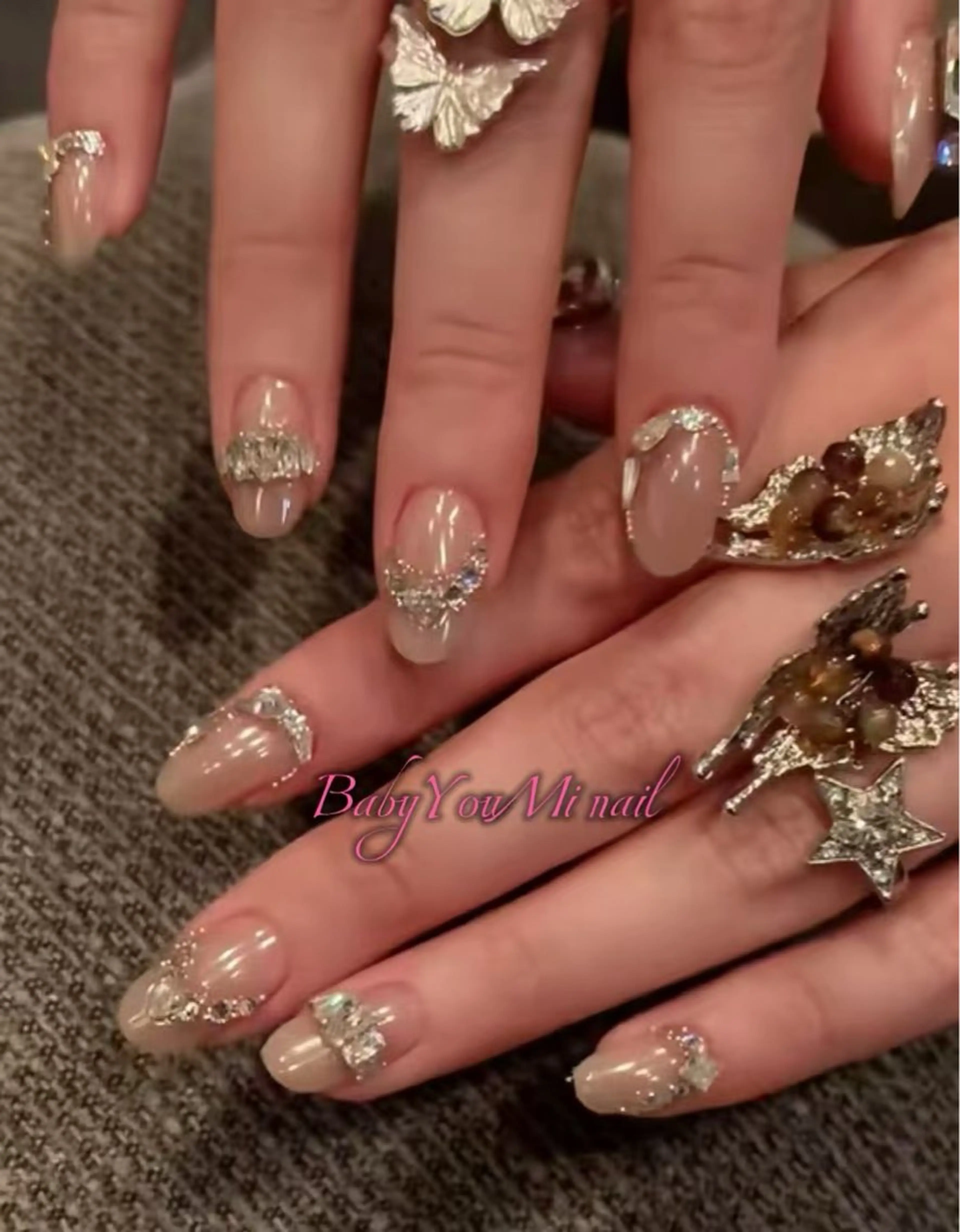 ネイル オーロラネイル フラワーネイル フットネイル フレンチネイル ジェルネイル ハンドネイル 相沢 さやかのネイルデザイン