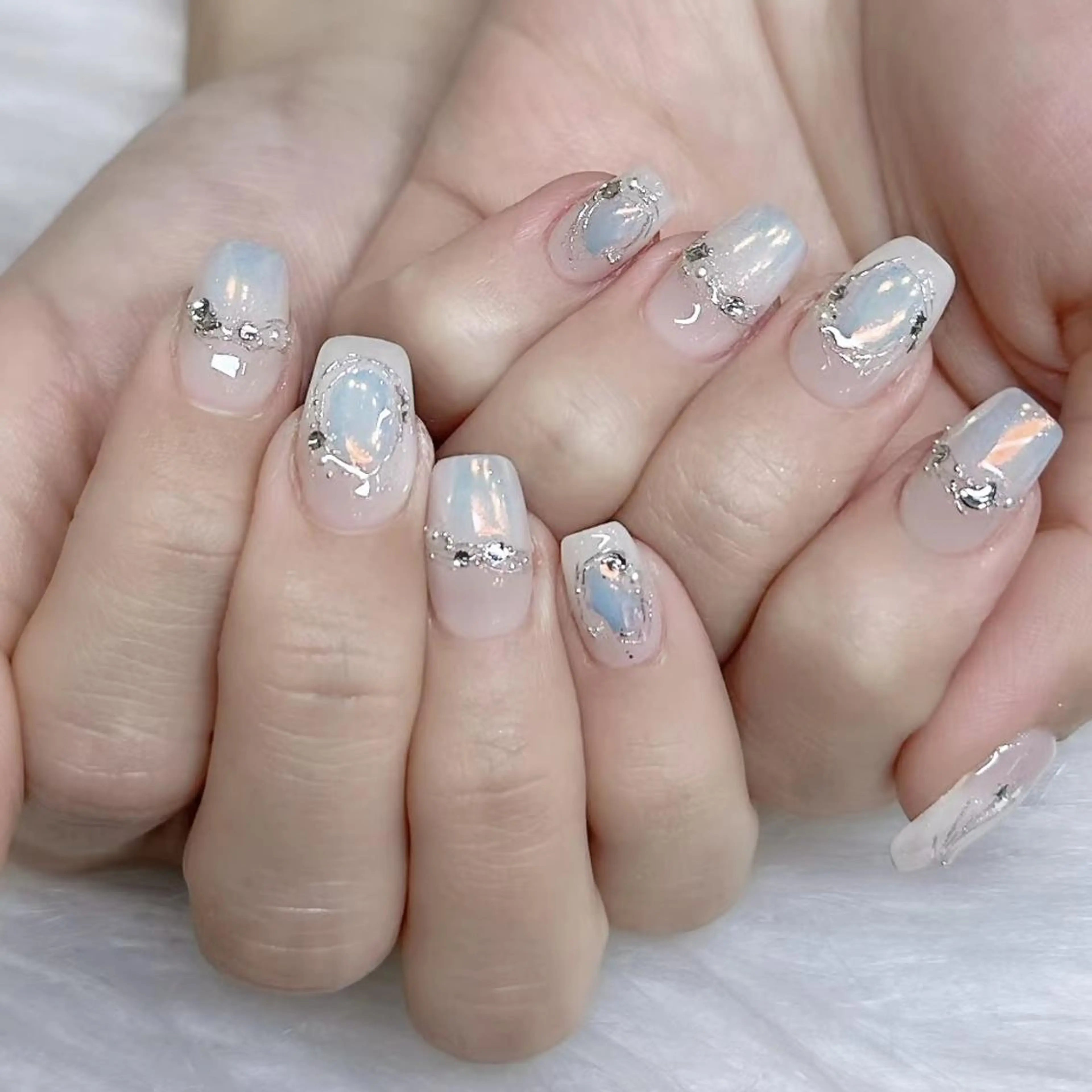 ネイル DEMAIN- 🕊️のネイルデザイン