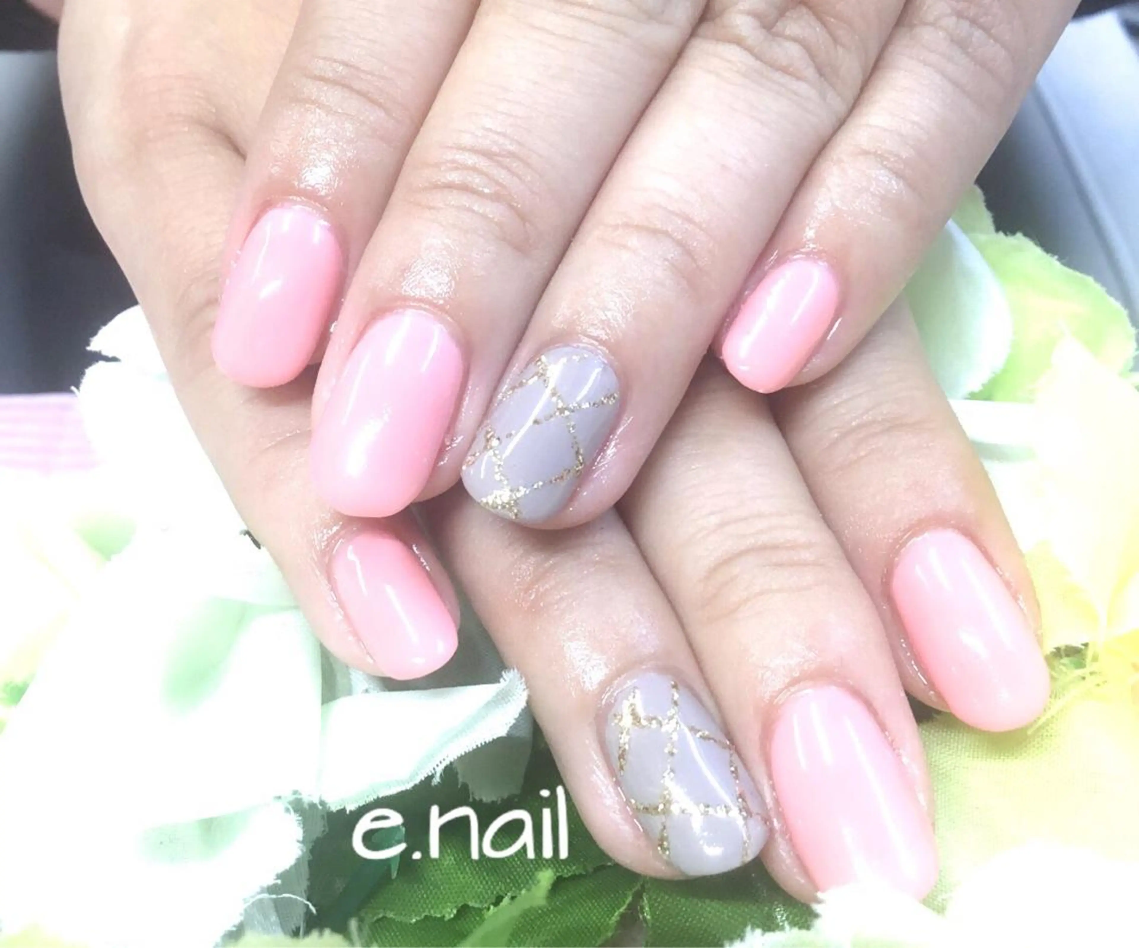 ネイル e.nail所属・和賀井 恵理のネイルデザイン