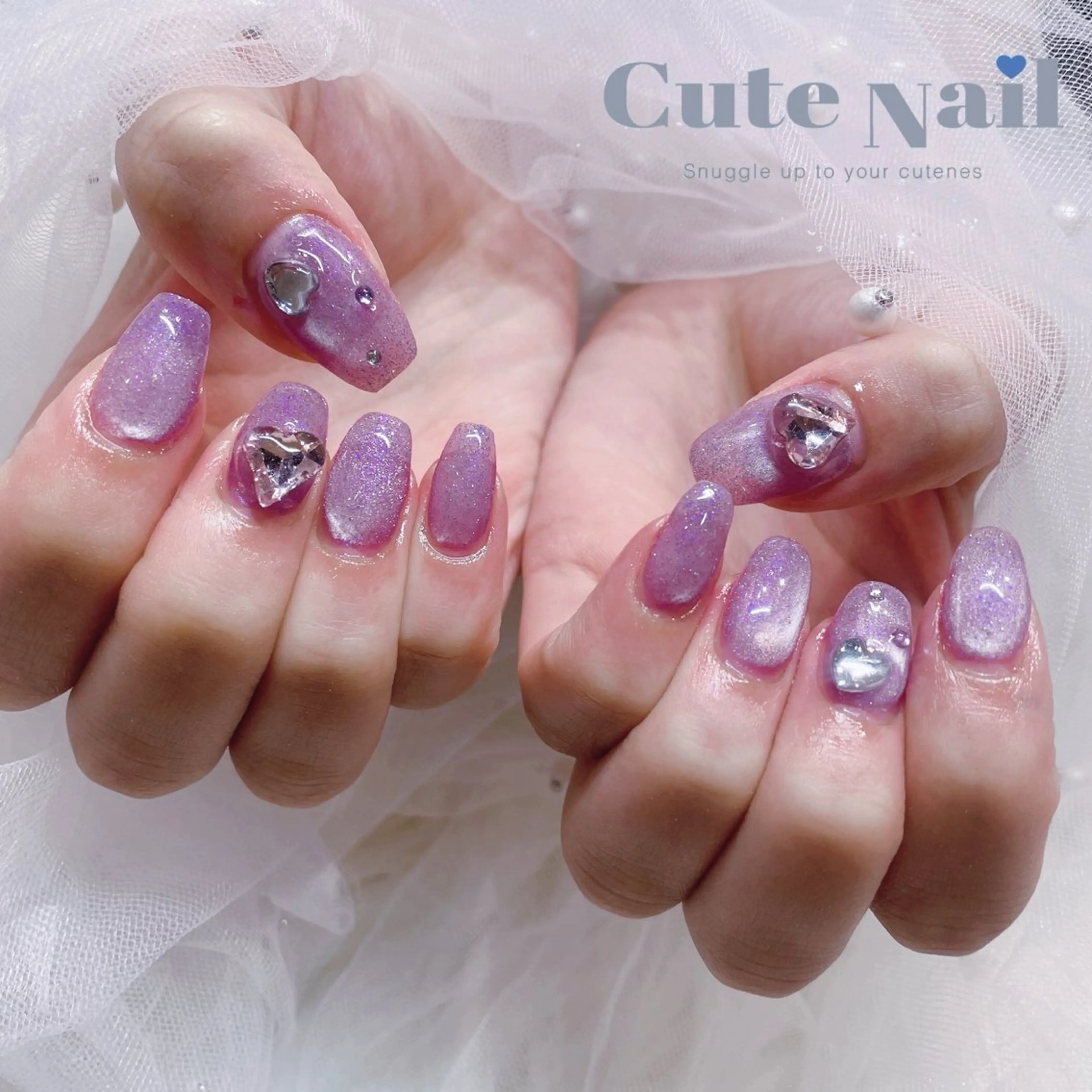 ネイル GO TODAY SHAiRE SALON原宿 Liber所属・️🫧もこ 艶感ネイル🫧のネイルデザイン