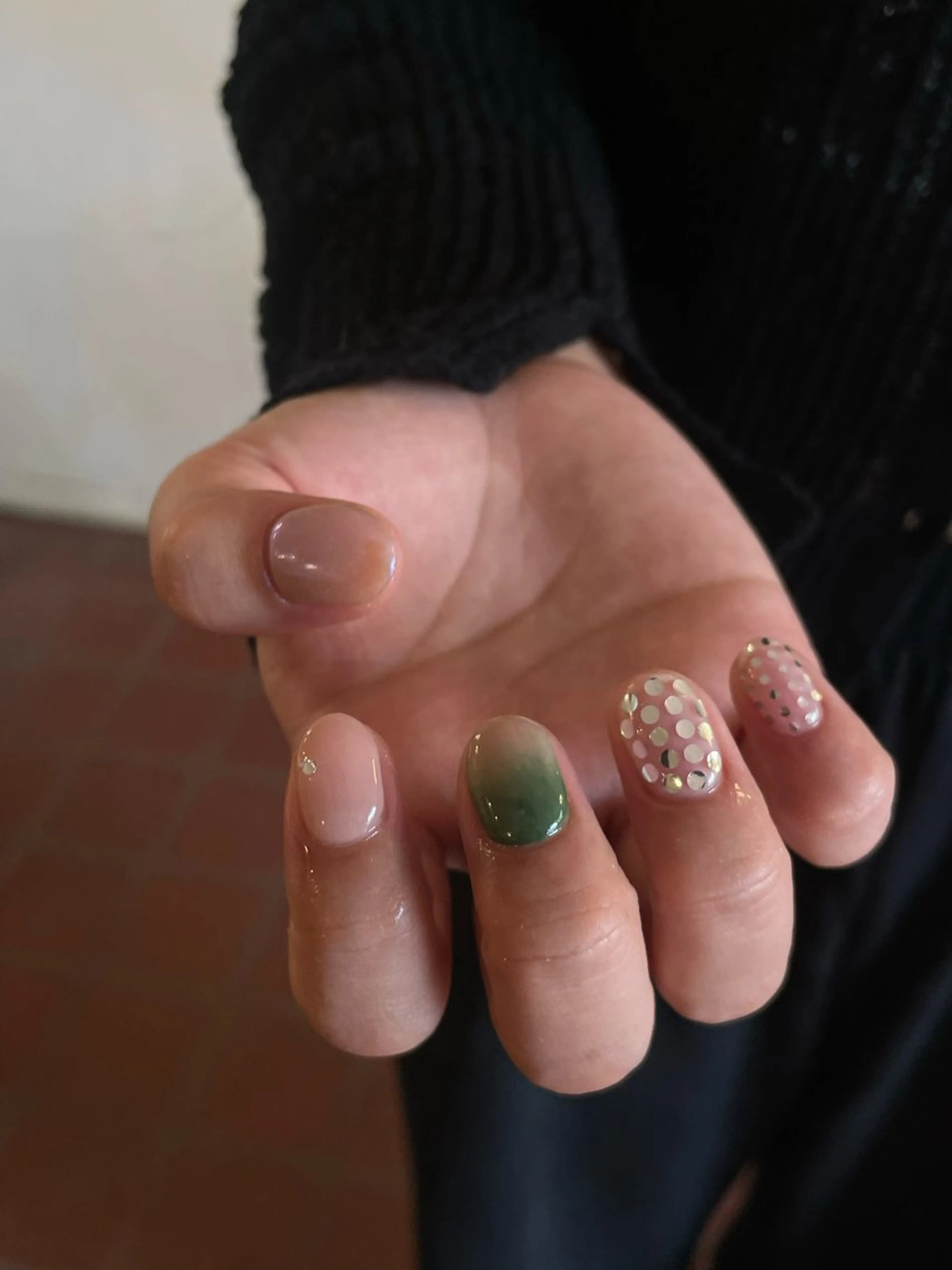 ネイル ハンドネイル shion .のネイルデザイン