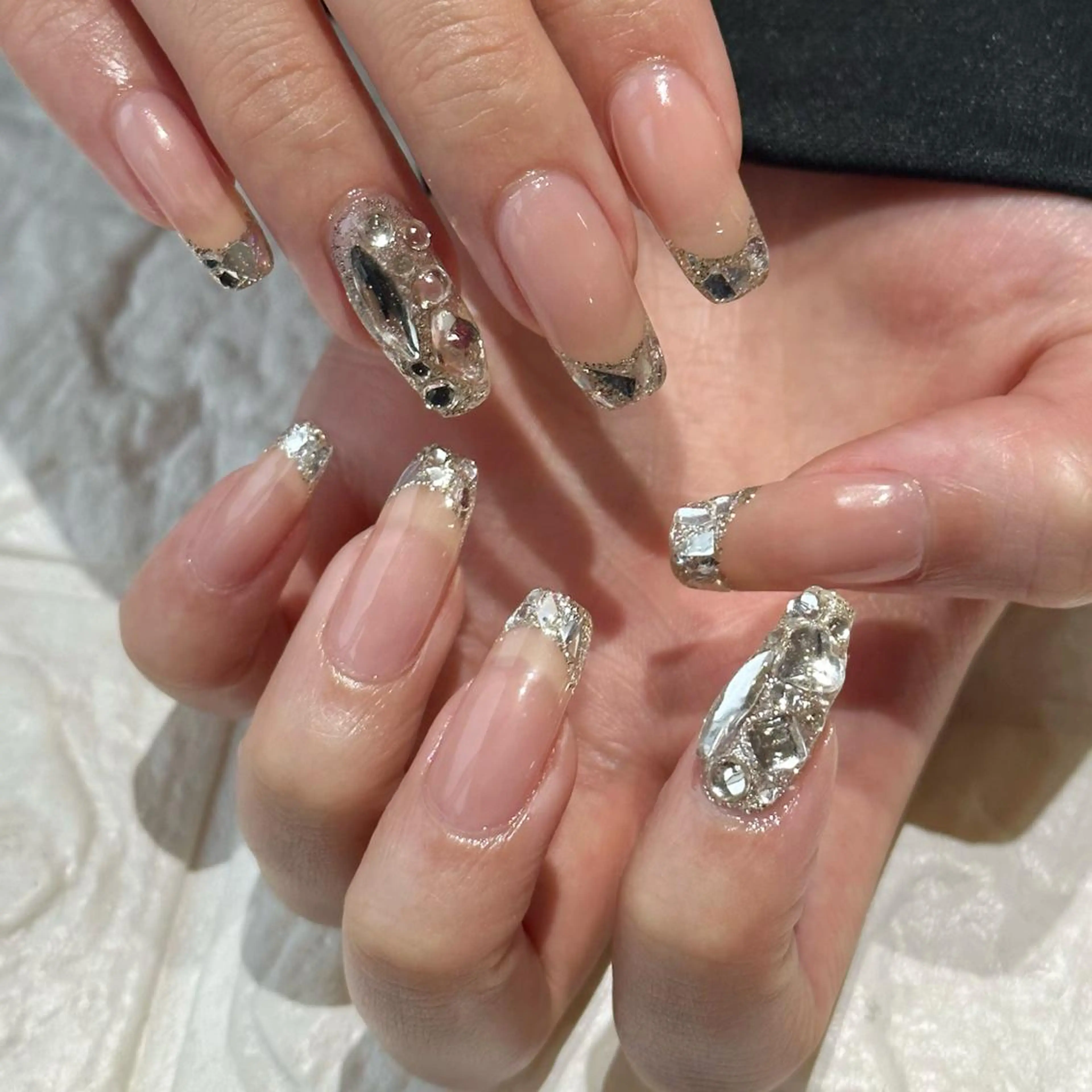 ネイル フレンチネイル ガラスフレンチ ラルゴ所属・Largo ラルゴのネイルデザイン