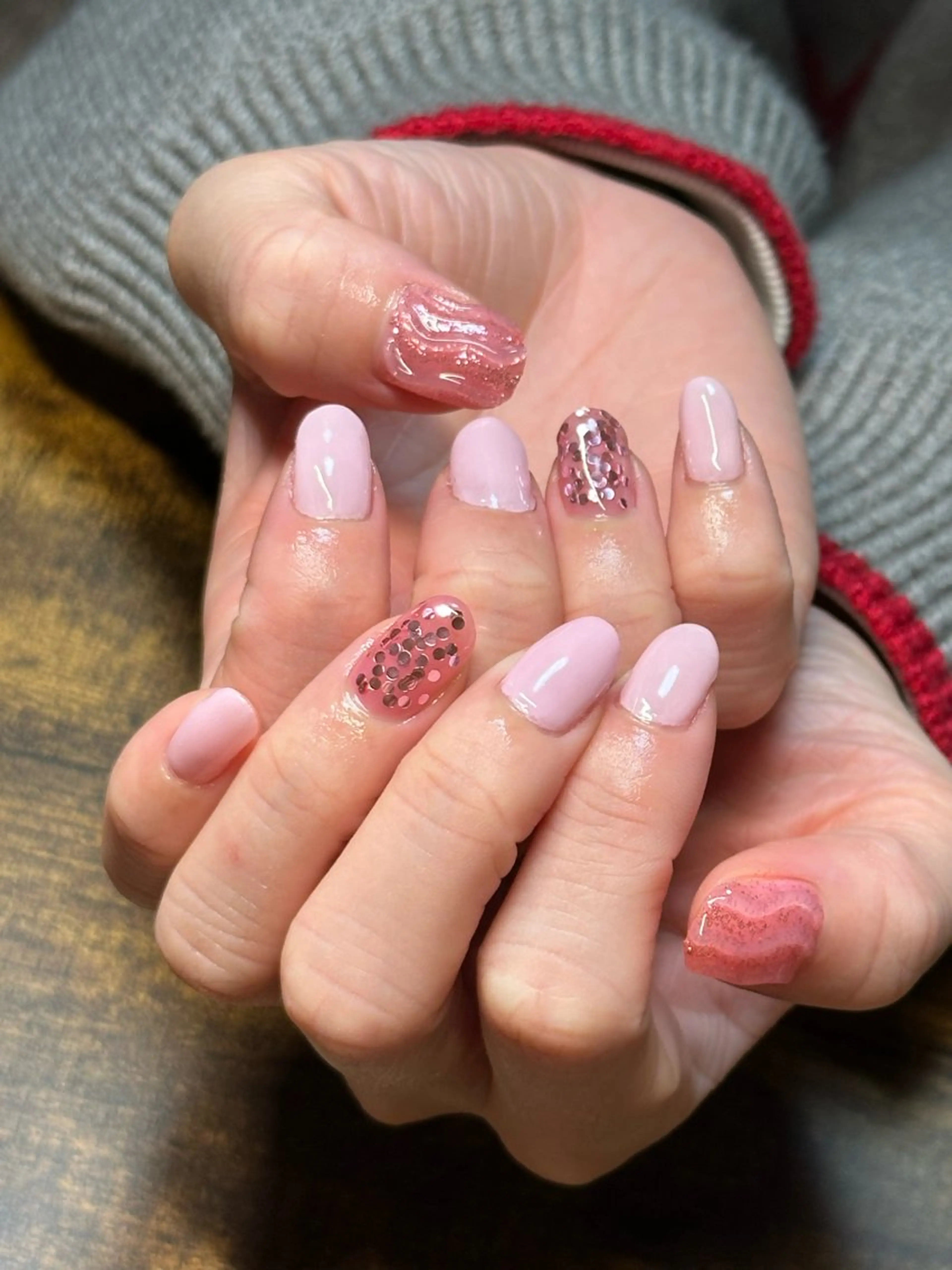 4本アート🎨 持ち込み可※痛ネイルng💜リピーター様ご予約口💜の写真