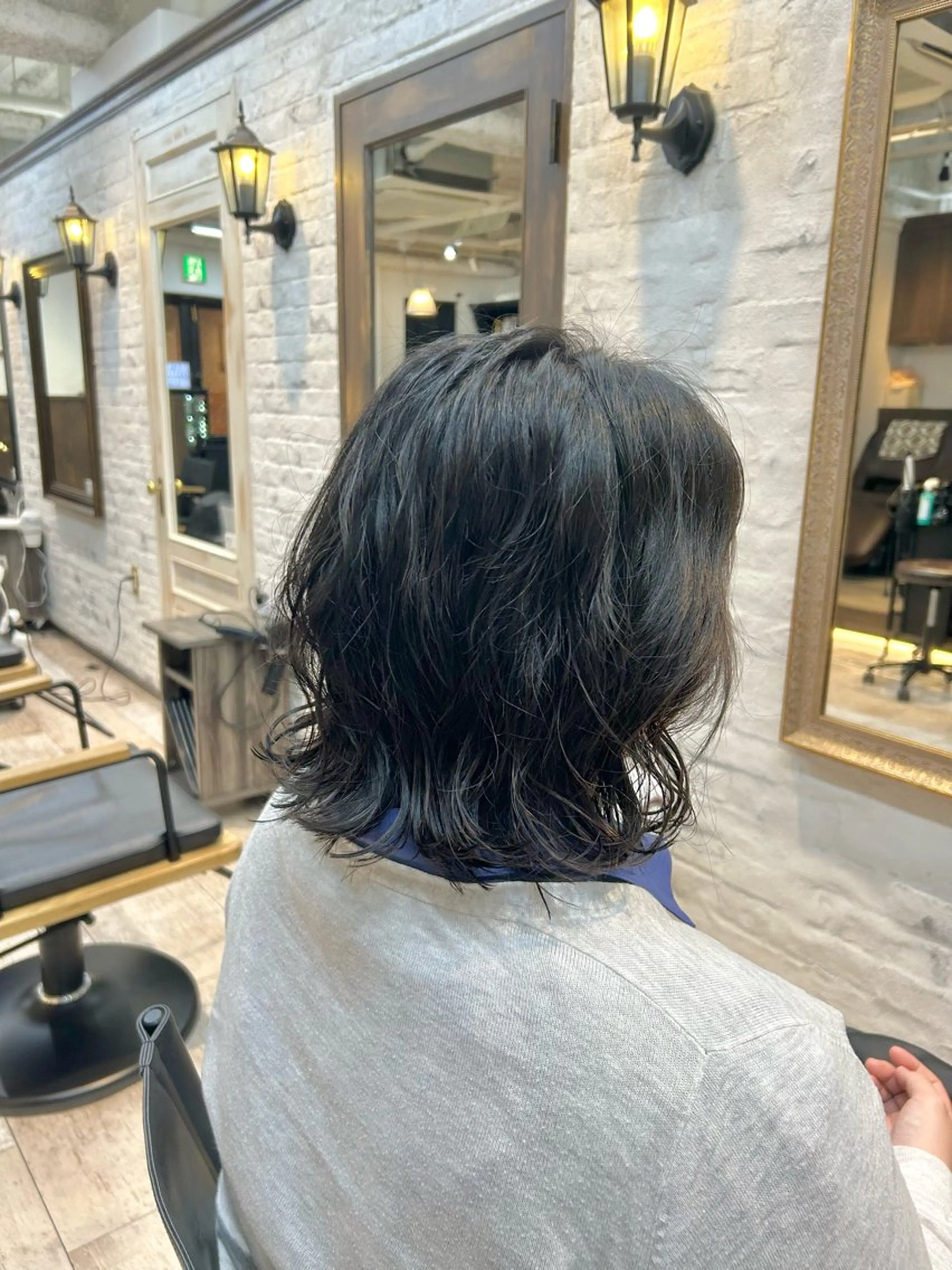パーマ 川本 芹奈のヘアスタイル