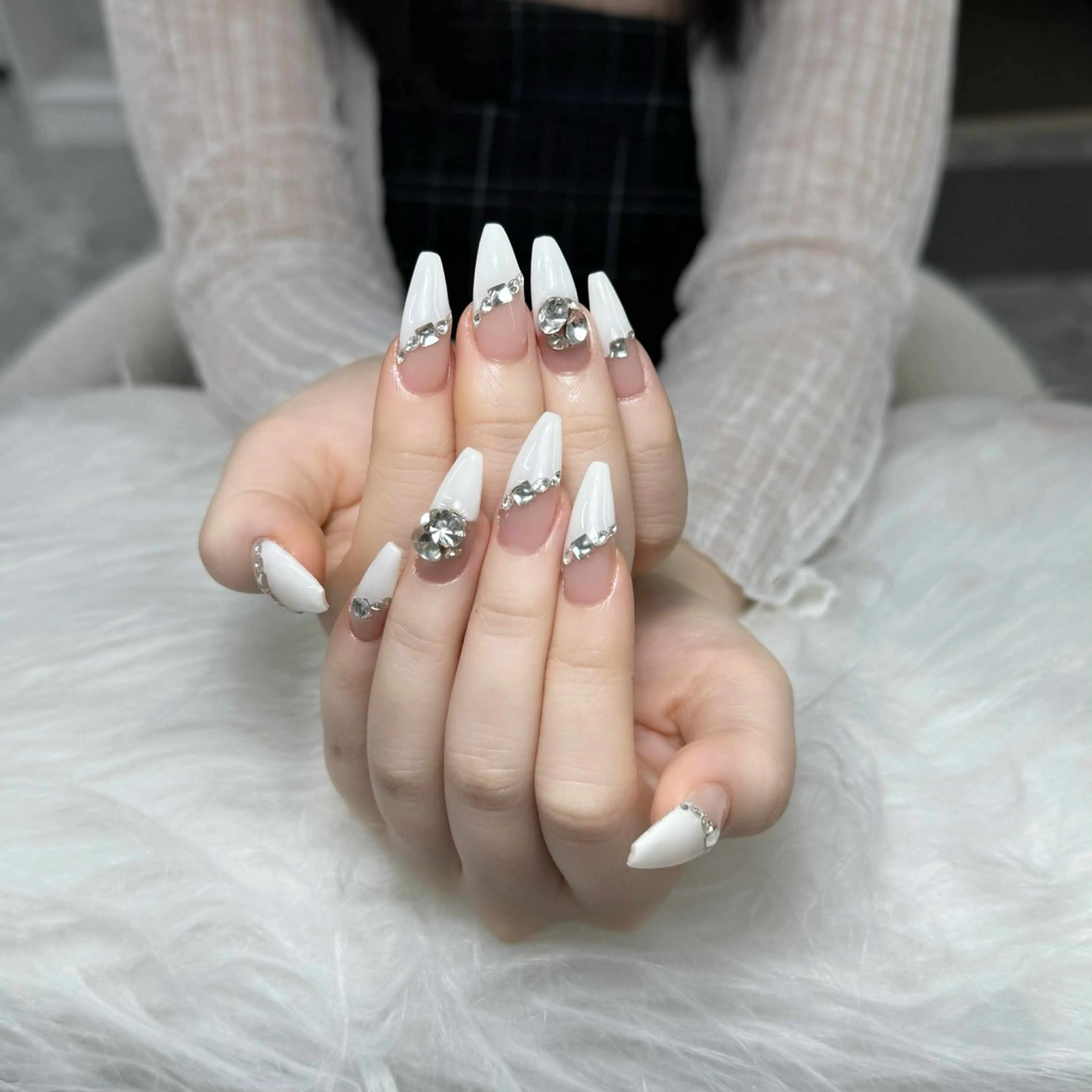 ネイル ハンドネイル ハンドケア Nova Nail Nambaのネイルデザイン