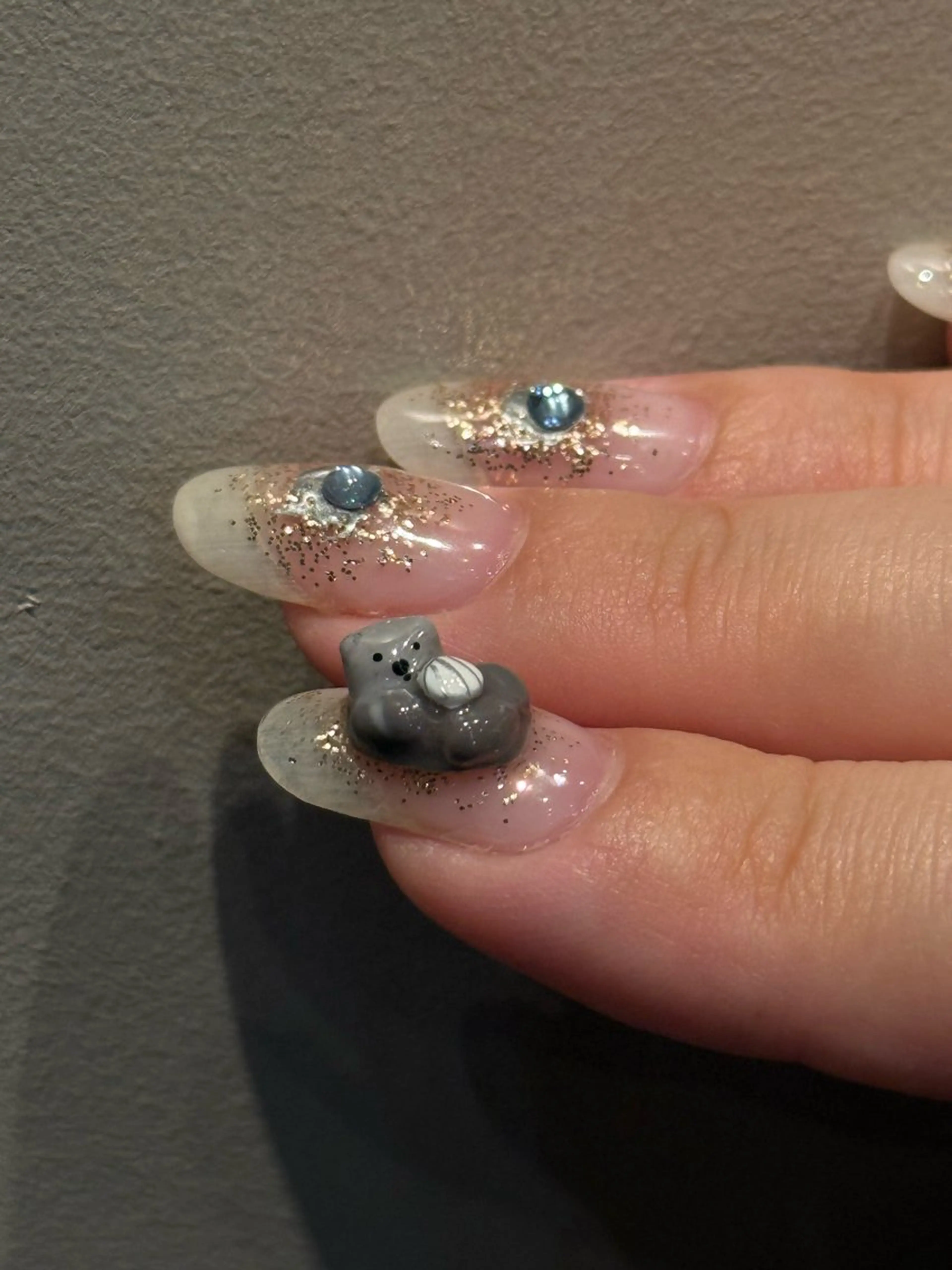 ネイル neouv所属・NEOUV_ mikuのネイルデザイン