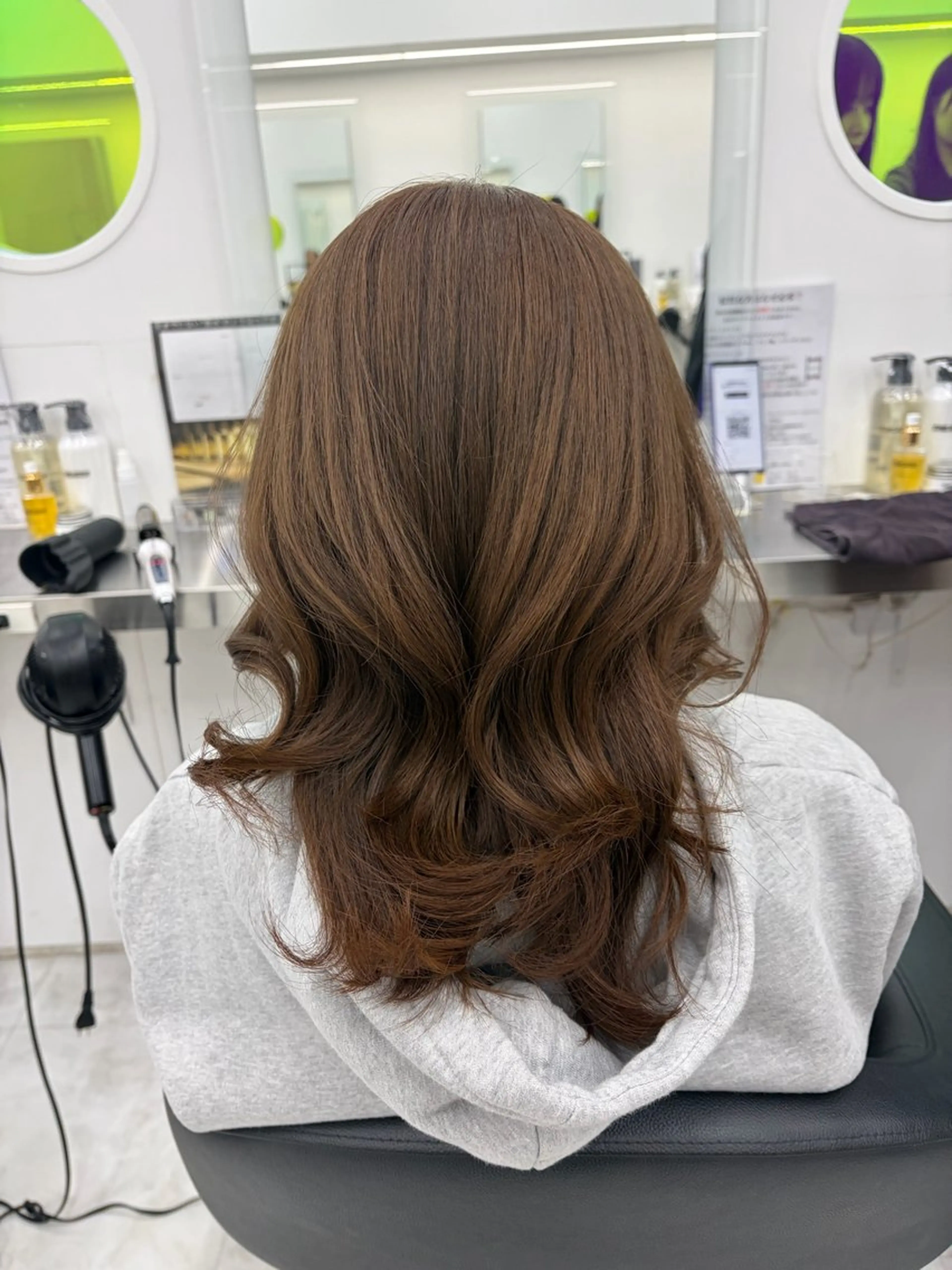 ロング ヘアカラー ヘアセット 艶髪ハイトーンカラー 渋谷🎀ririkaのヘアスタイル