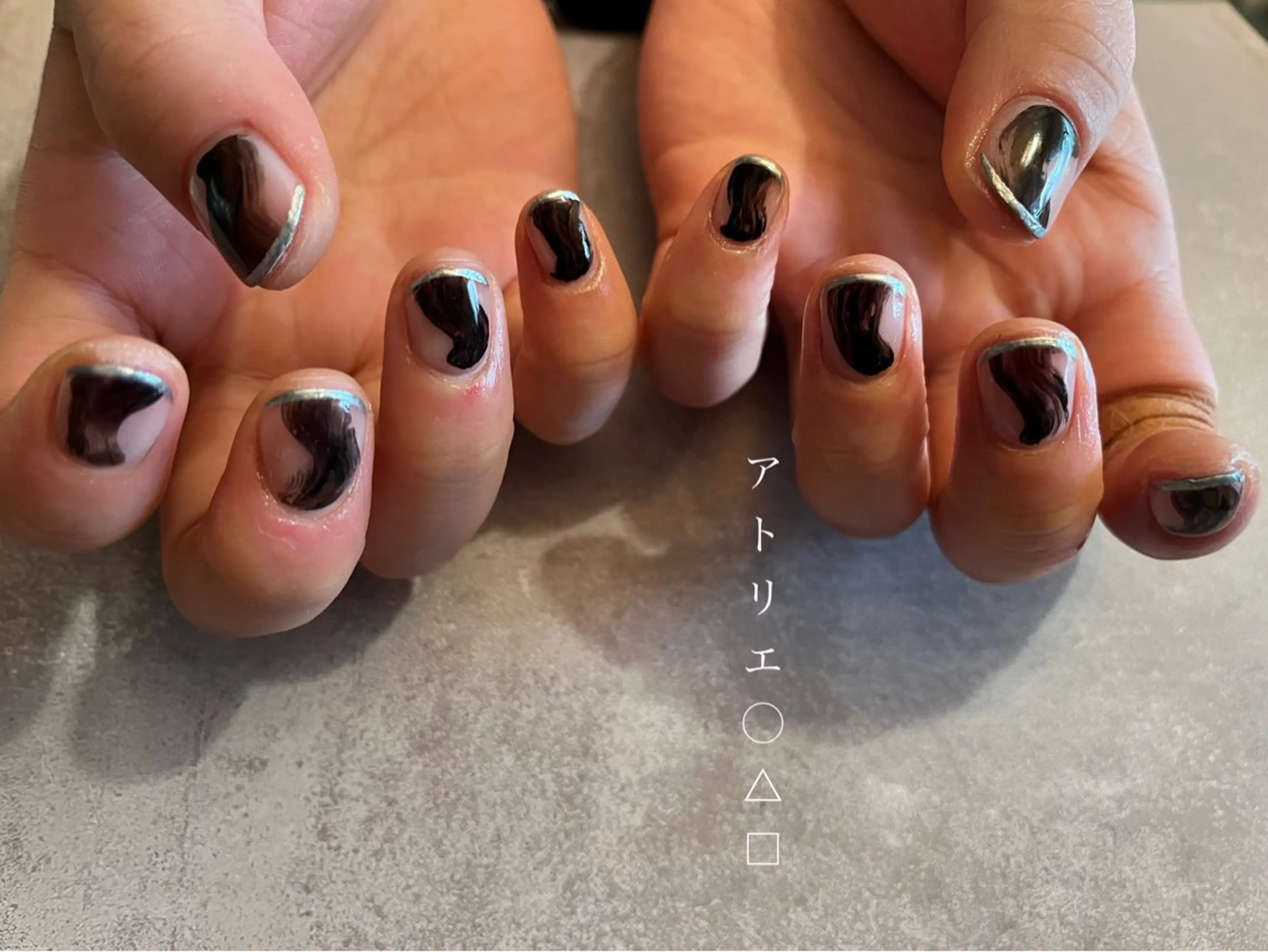 ネイル ハンドネイル アトリエ ○△□のネイルデザイン