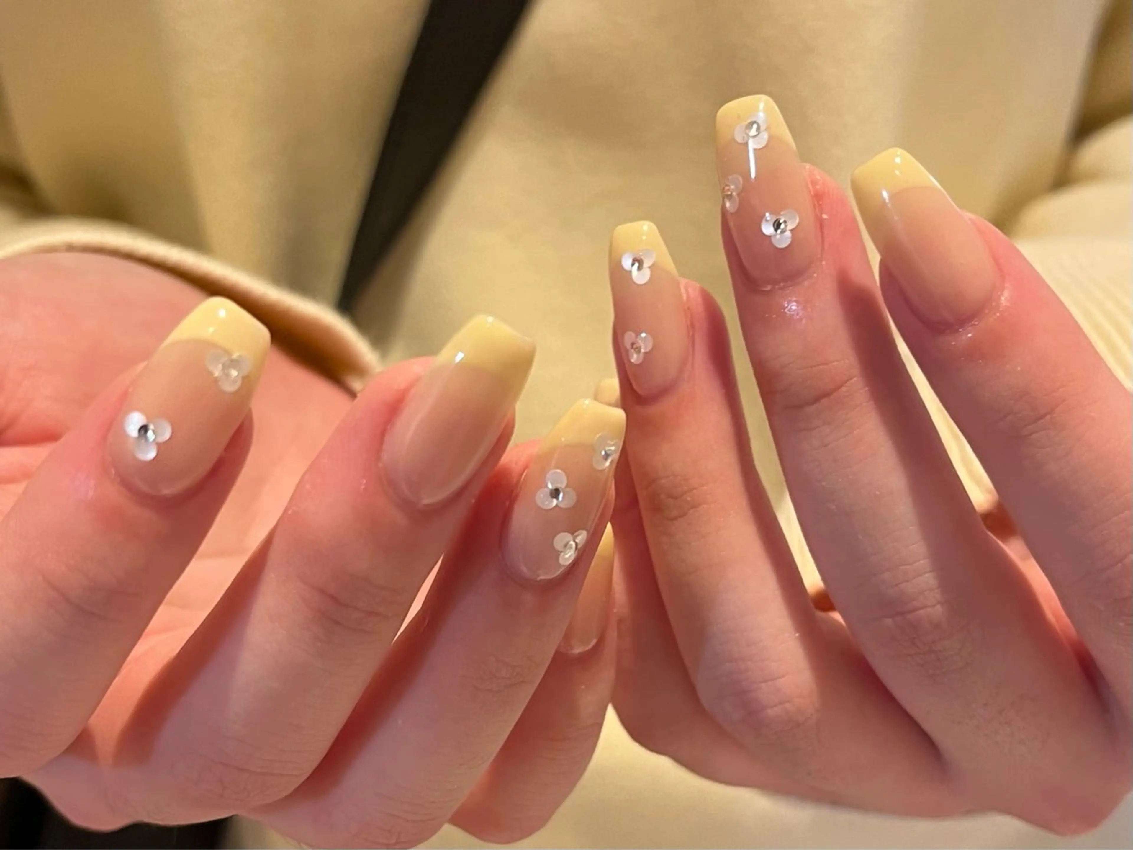 ネイル 生井 優花のネイルデザイン