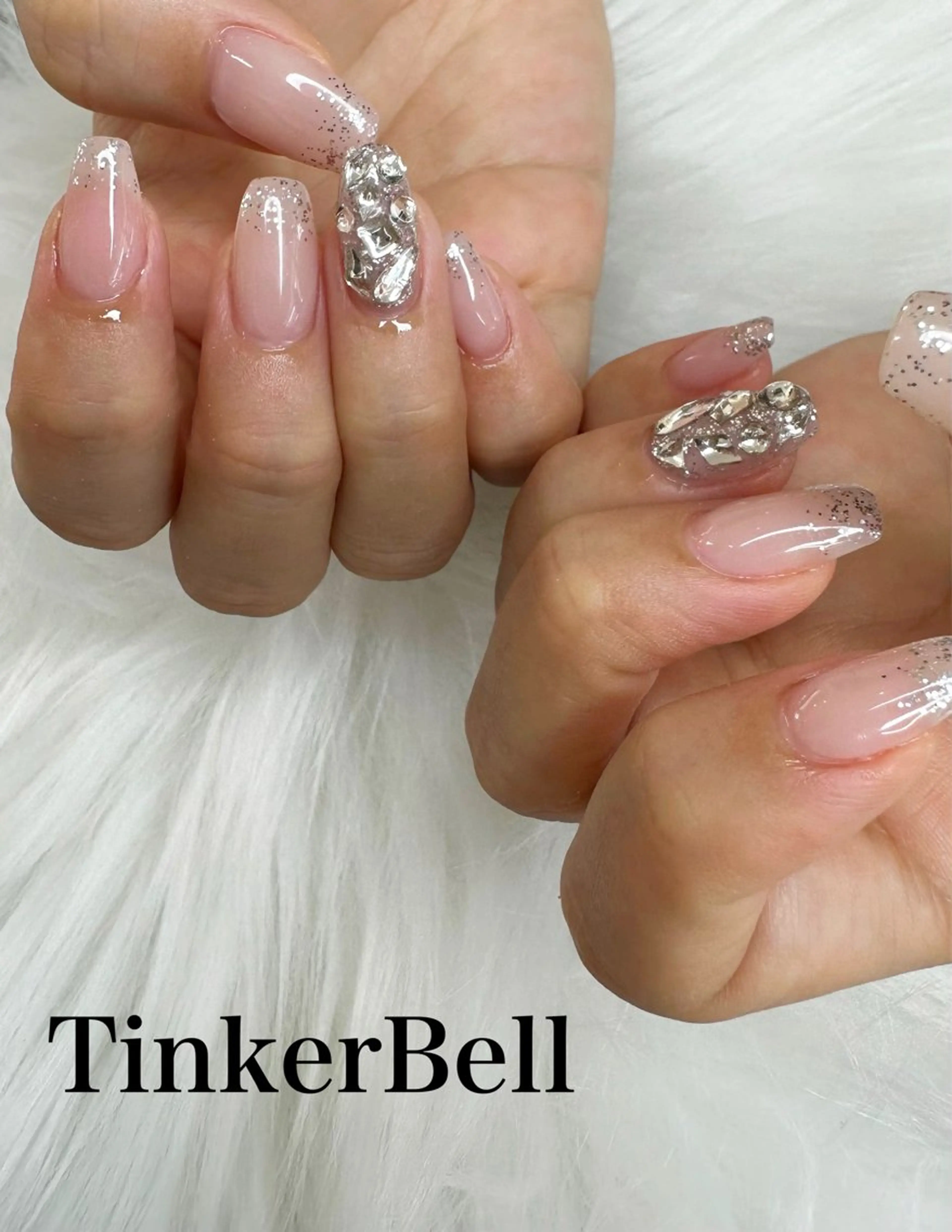 ネイル キラキラネイル ハンドネイル Tinker Bellのネイルデザイン