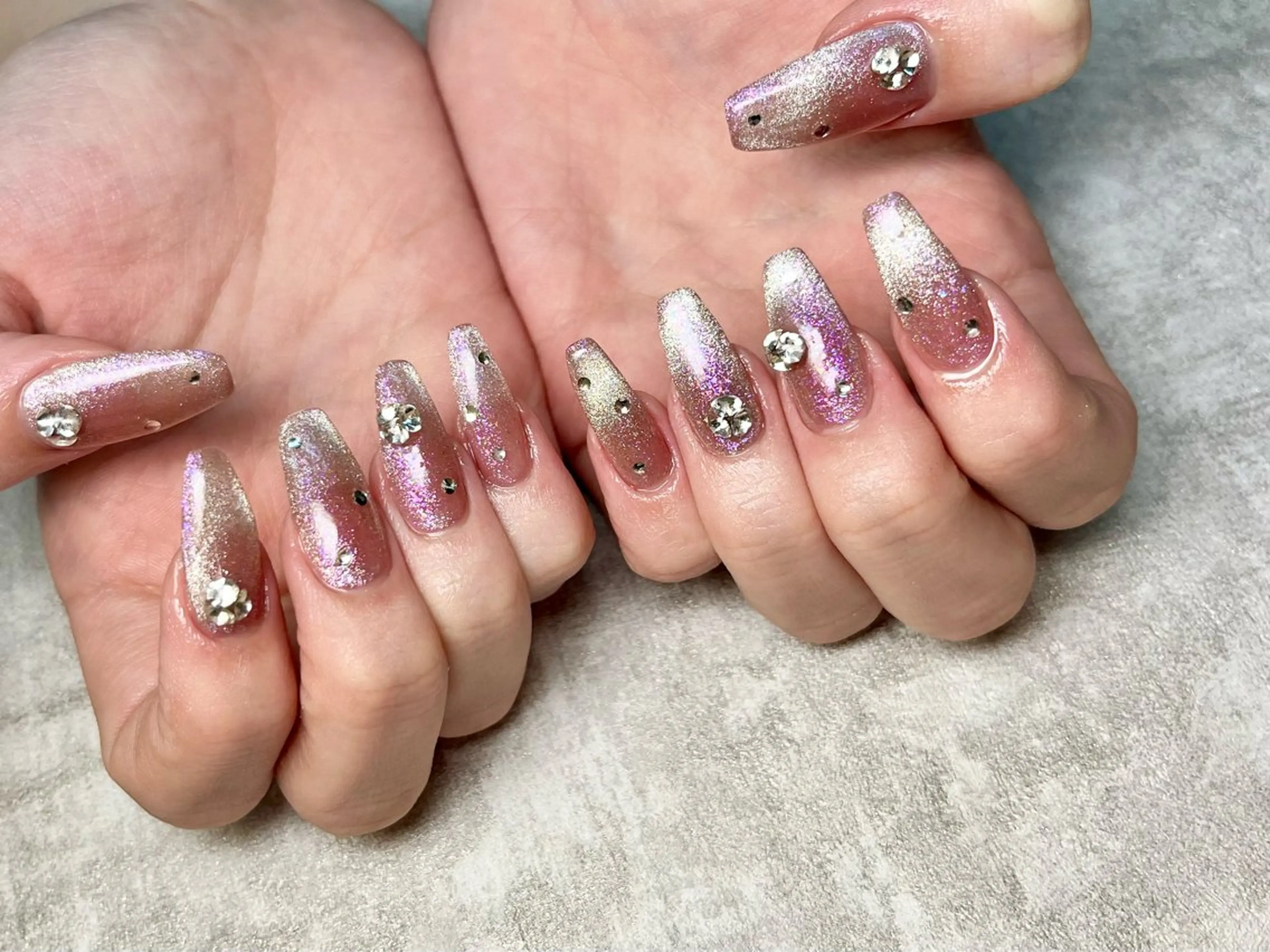 ネイル ハンドネイル Queennail 北堀江Yumiのネイルデザイン
