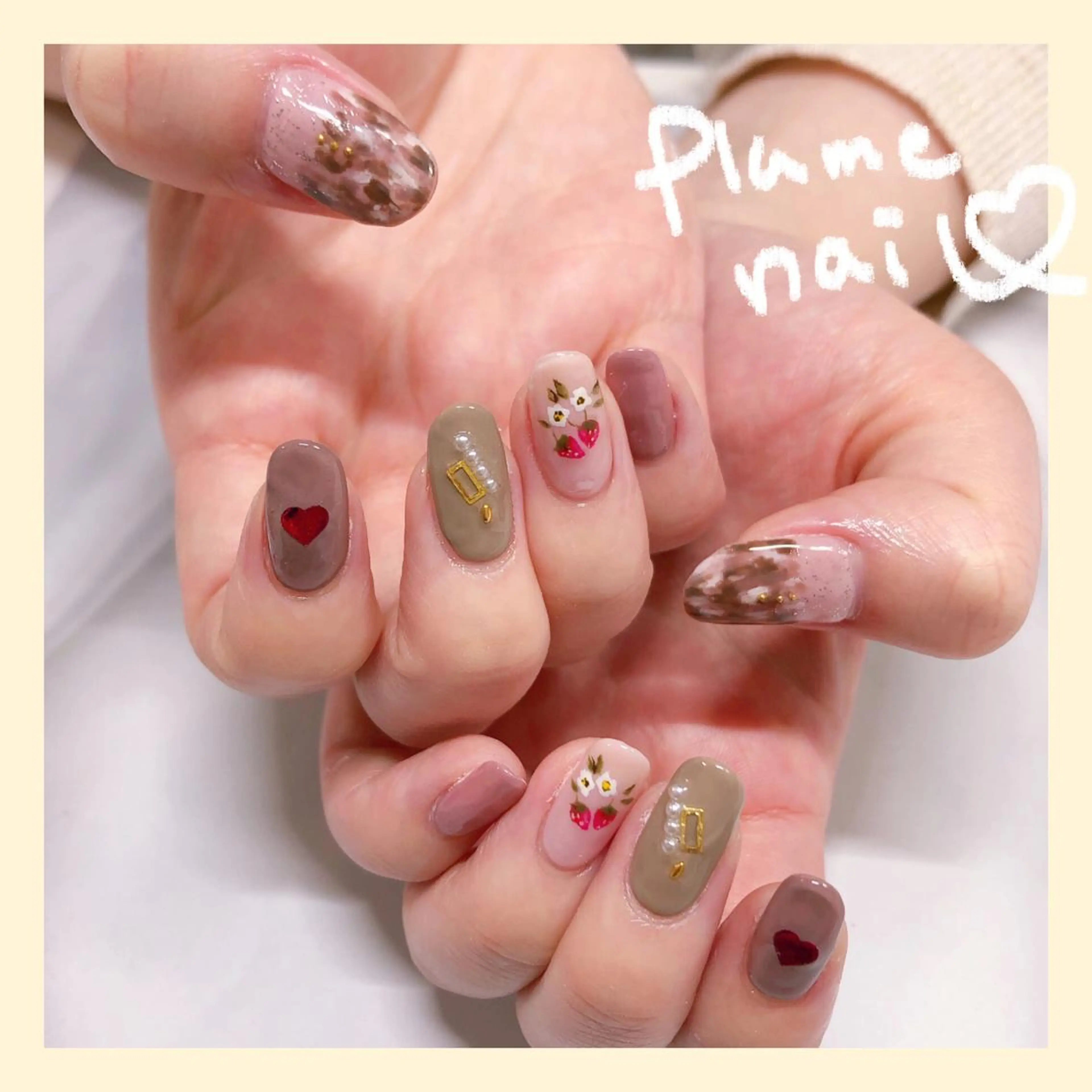 ネイル アートネイル フレンチネイル ハート キラキラネイル 韓国ネイル ハンドネイル plume nail ☆韓国ネイルのネイルデザイン