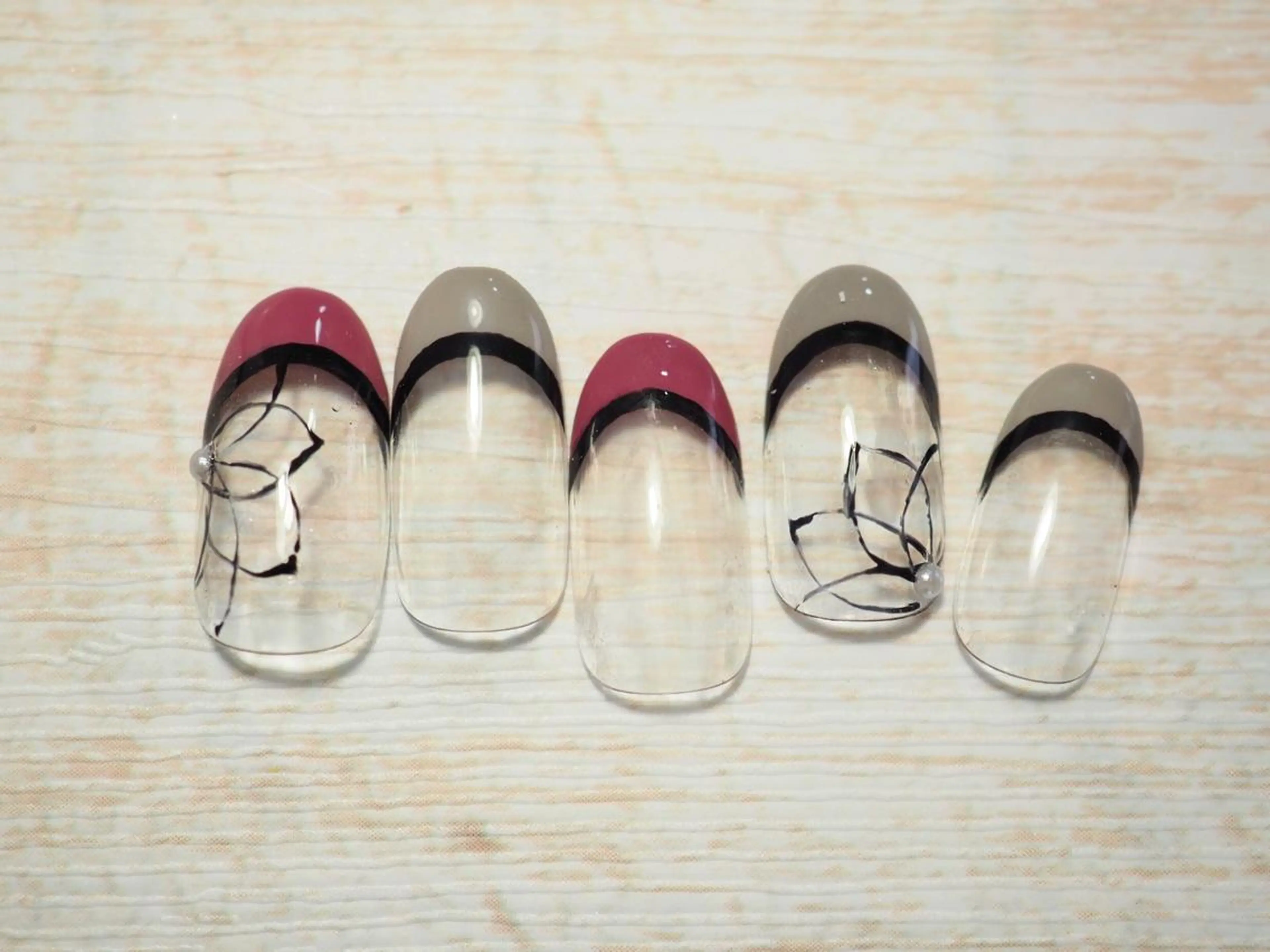 ネイル トップネイリスト Ribbon立川店のネイルデザイン