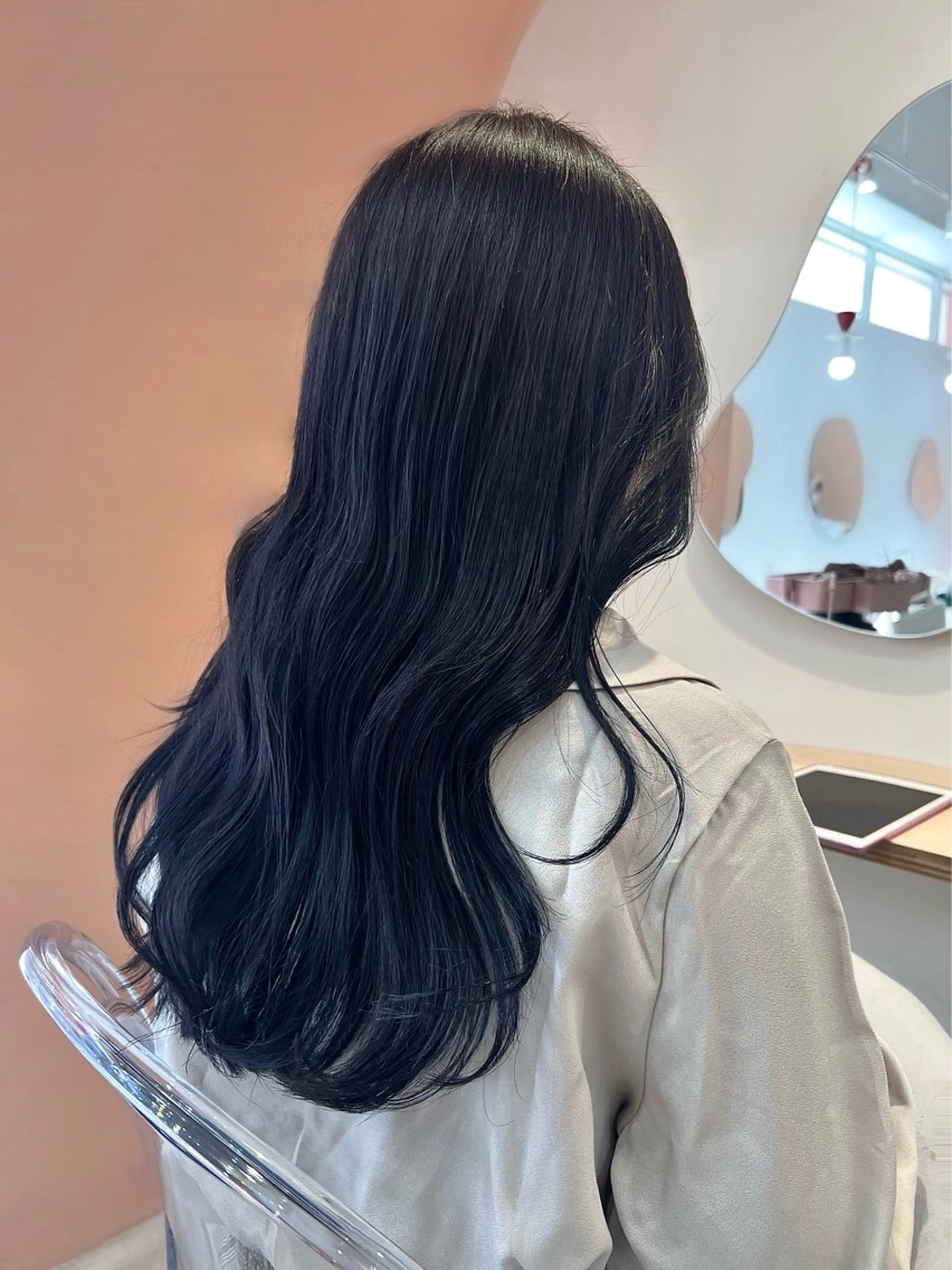 ロング カラー ディープラベンダー ラベンダーカラー カット ヘアカラー トリートメント mizuki ,のヘアスタイル