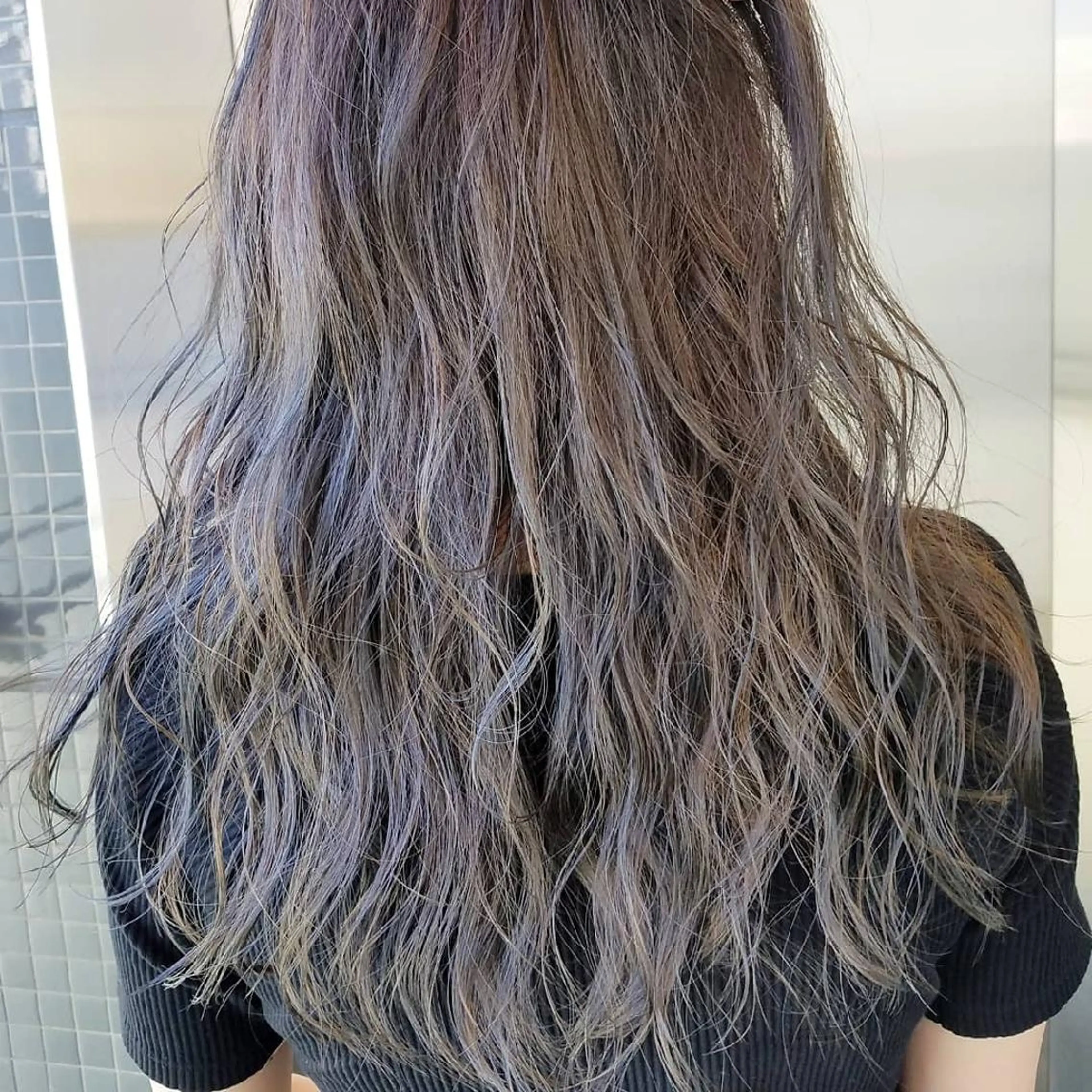 ミディアム カラー ヘアアレンジ マツエク・マツパ ネイル グレージュ ハイライトカラー ハイライト iplus まつげ、眉毛、耳つぼのマツエク・マツパデザイン