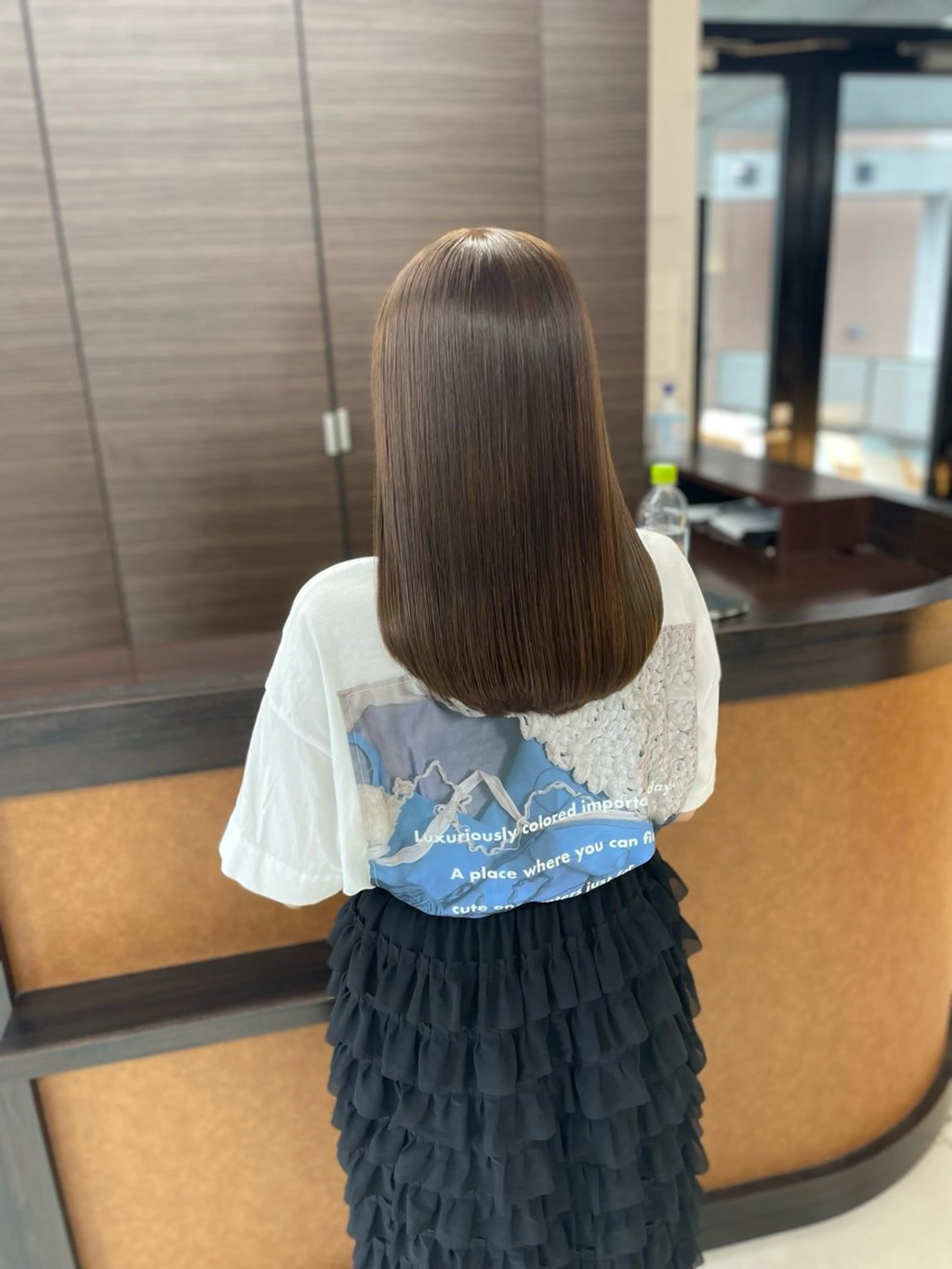 ミディアム カラー くせ毛 髪質改善 カット ヘアカラー トリートメント 今井 勝也のヘアスタイル