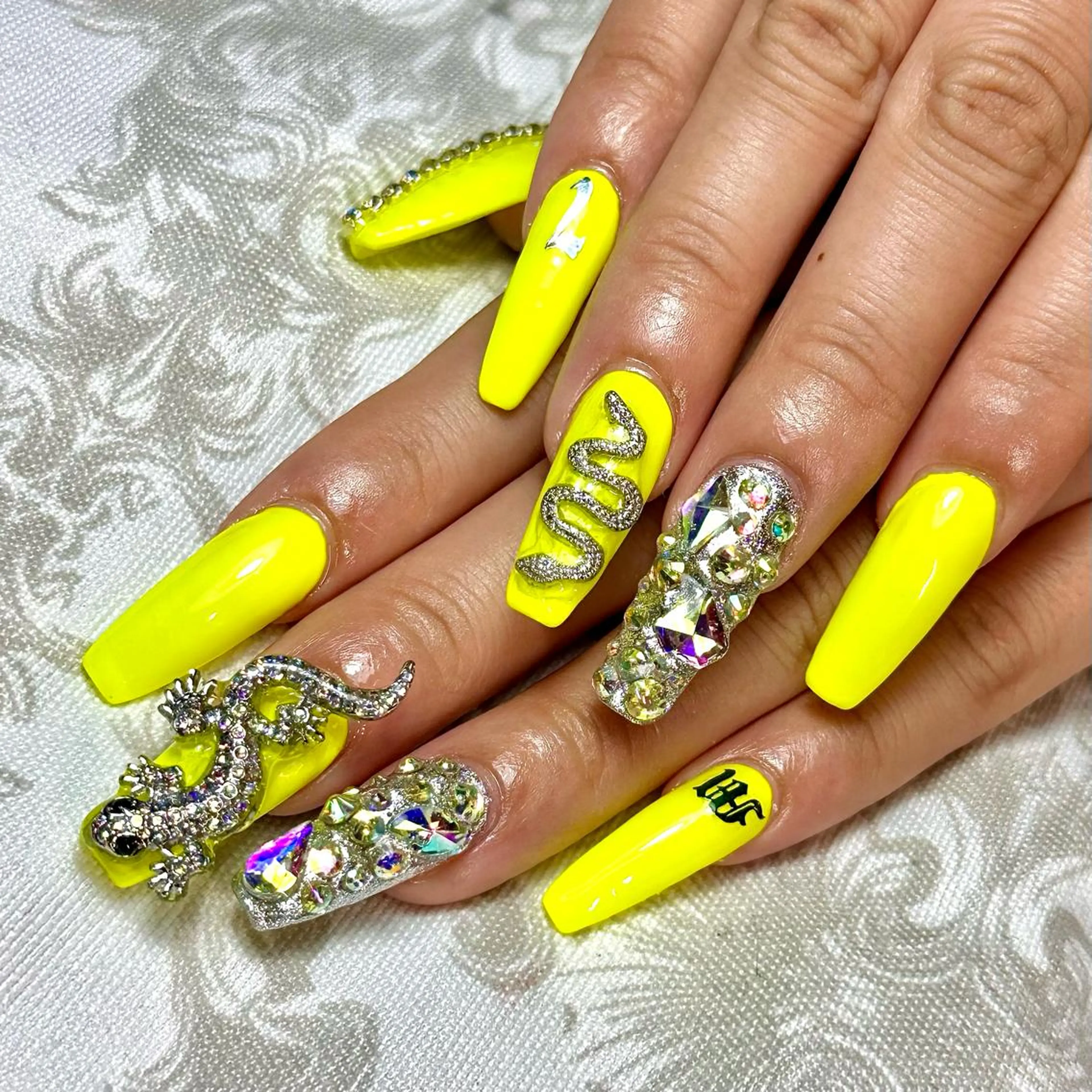 ネイル KAONAIL昭島店 【伊藤】のネイルデザイン