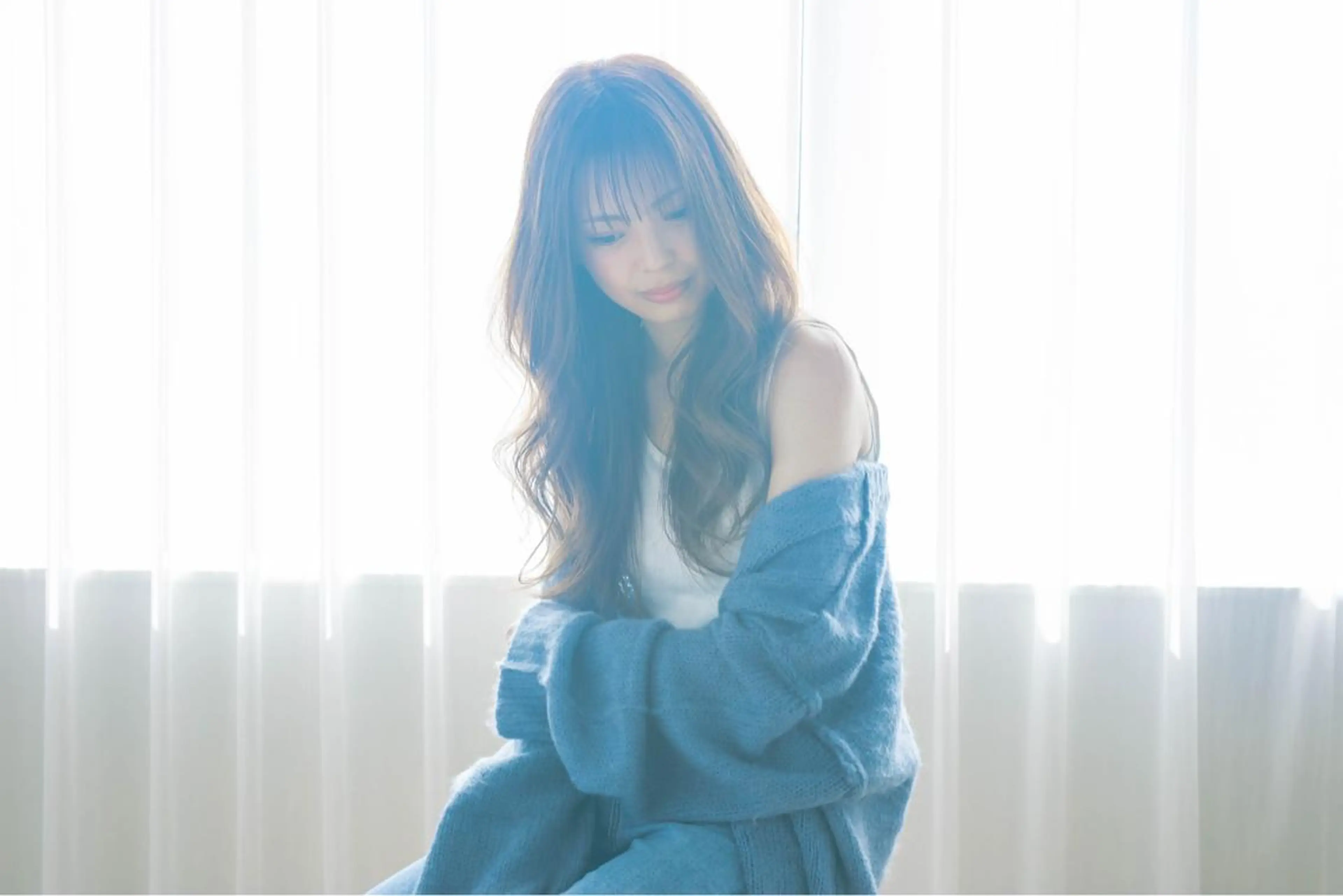 ロング カラー 韓国風ヘア レイヤーカット シースルーバング フリーランス【Chill-hus】所属・小野 和摩のヘアスタイル