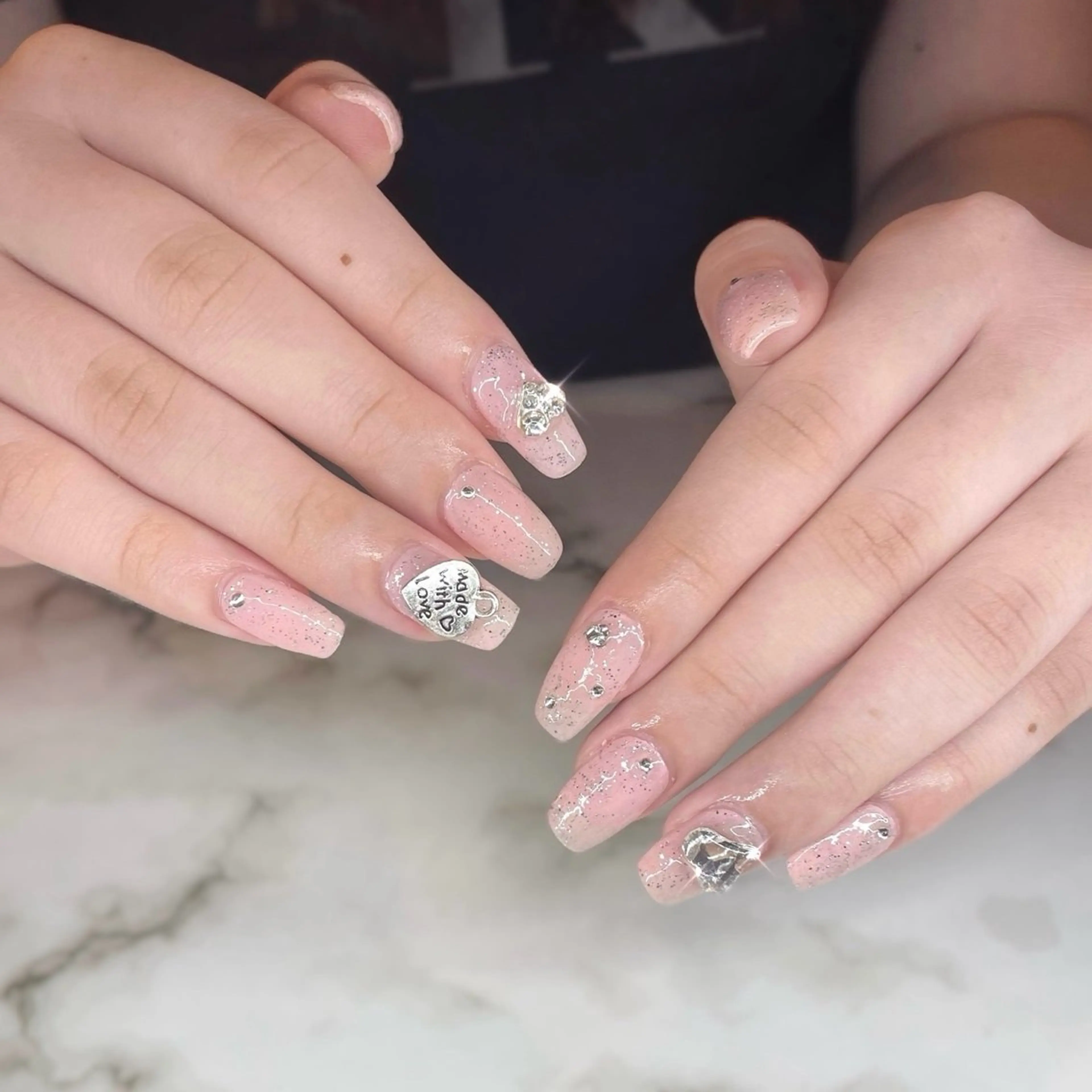 ネイル ハート ピンク Liebe あいりのネイルデザイン