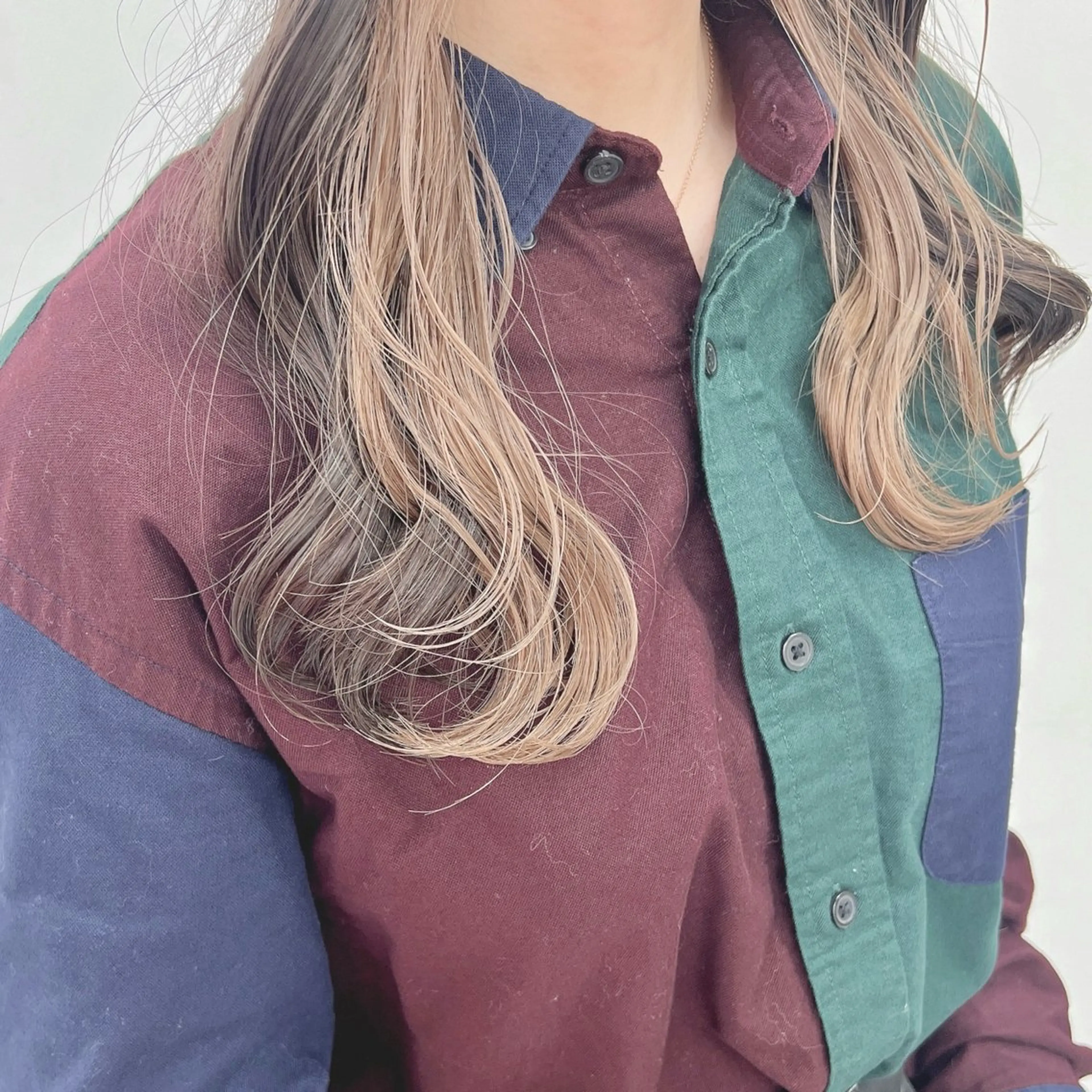 セミロング カラー カット 縮毛矯正 韓国スタイル🇰🇷 トレンドレイヤー🪡のヘアスタイル