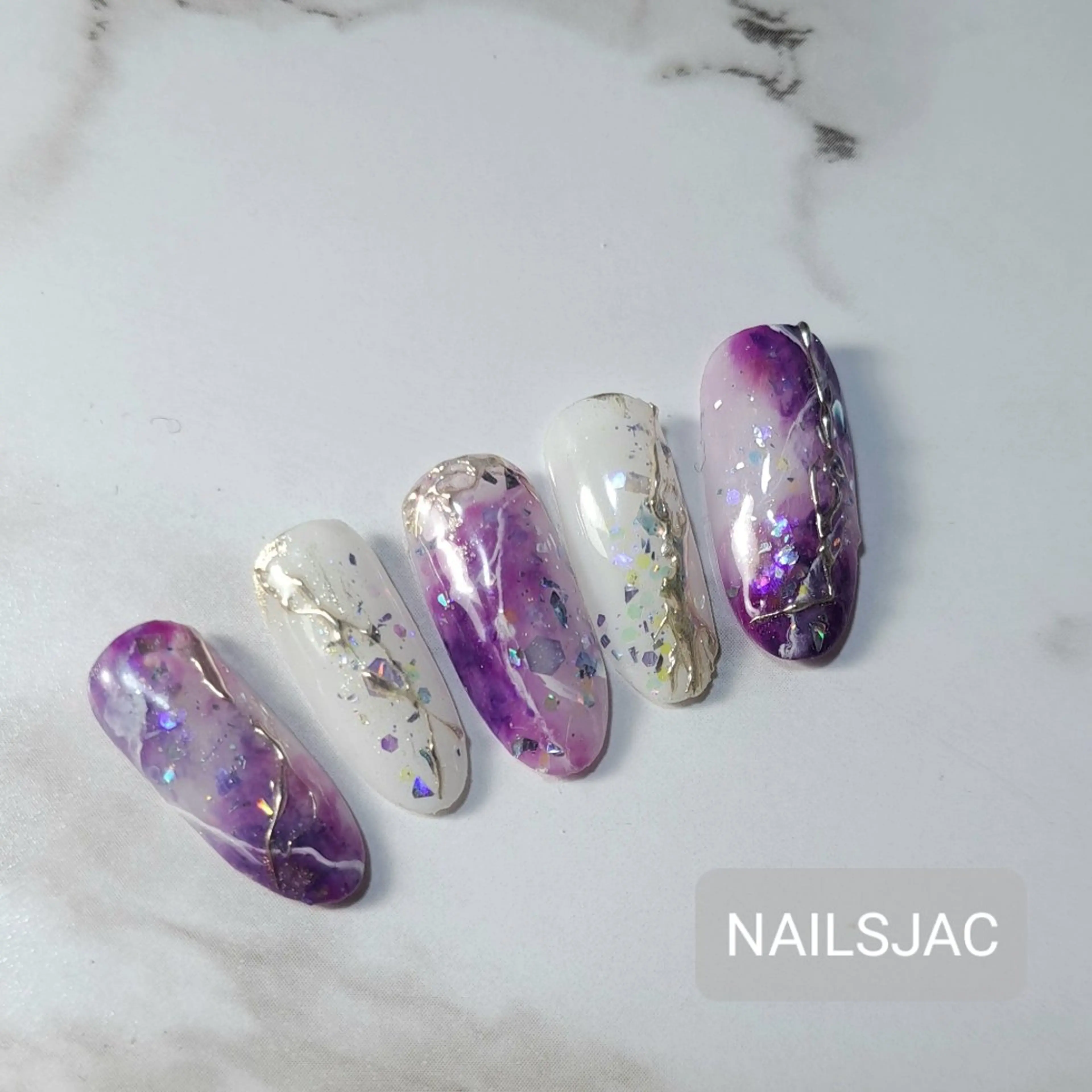 ネイル ハンドネイル 島屋 千奈美のネイルデザイン