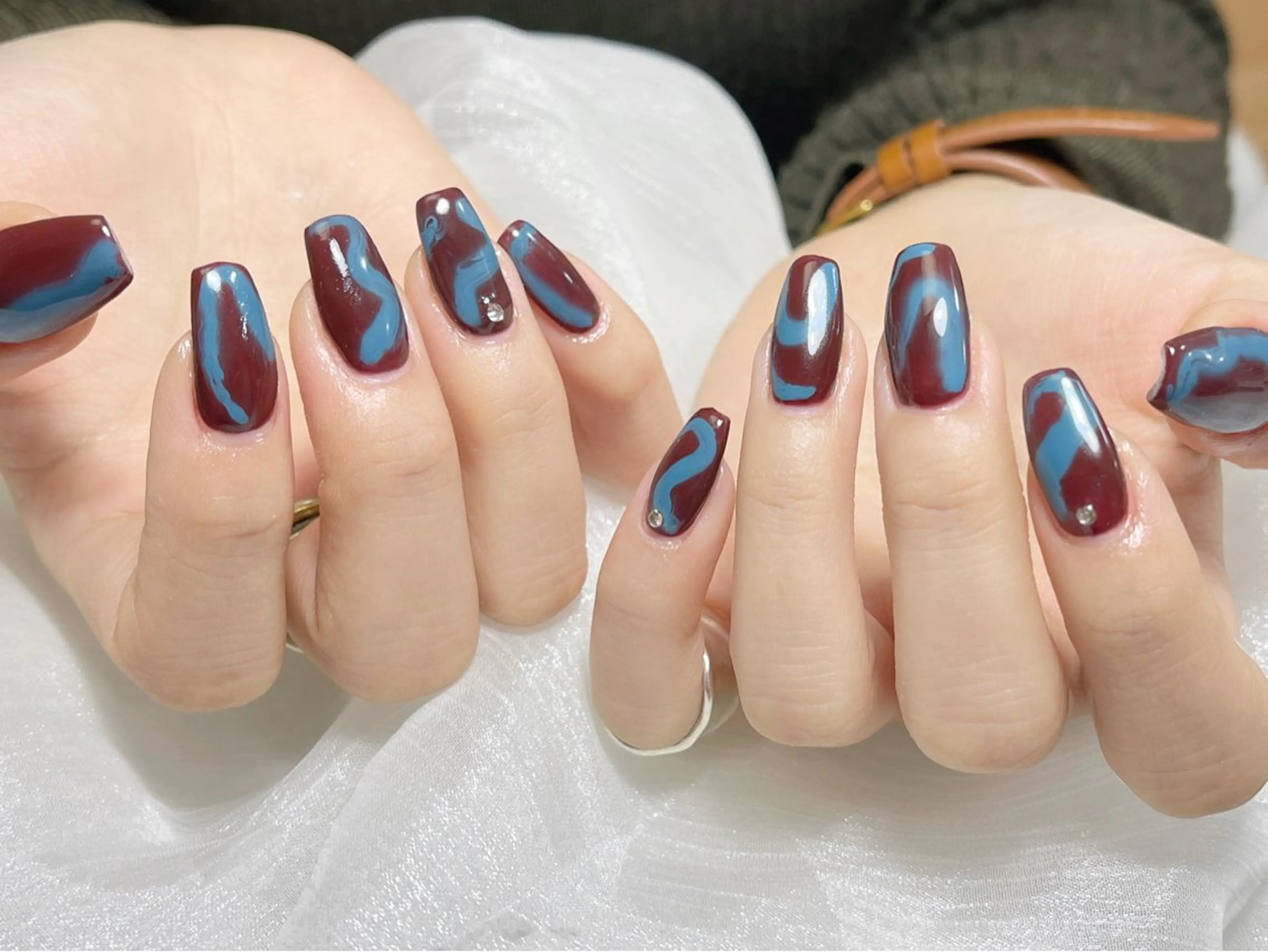 ネイル ハンドネイル 🎀ネイルサロン エクラYUI🎀のネイルデザイン