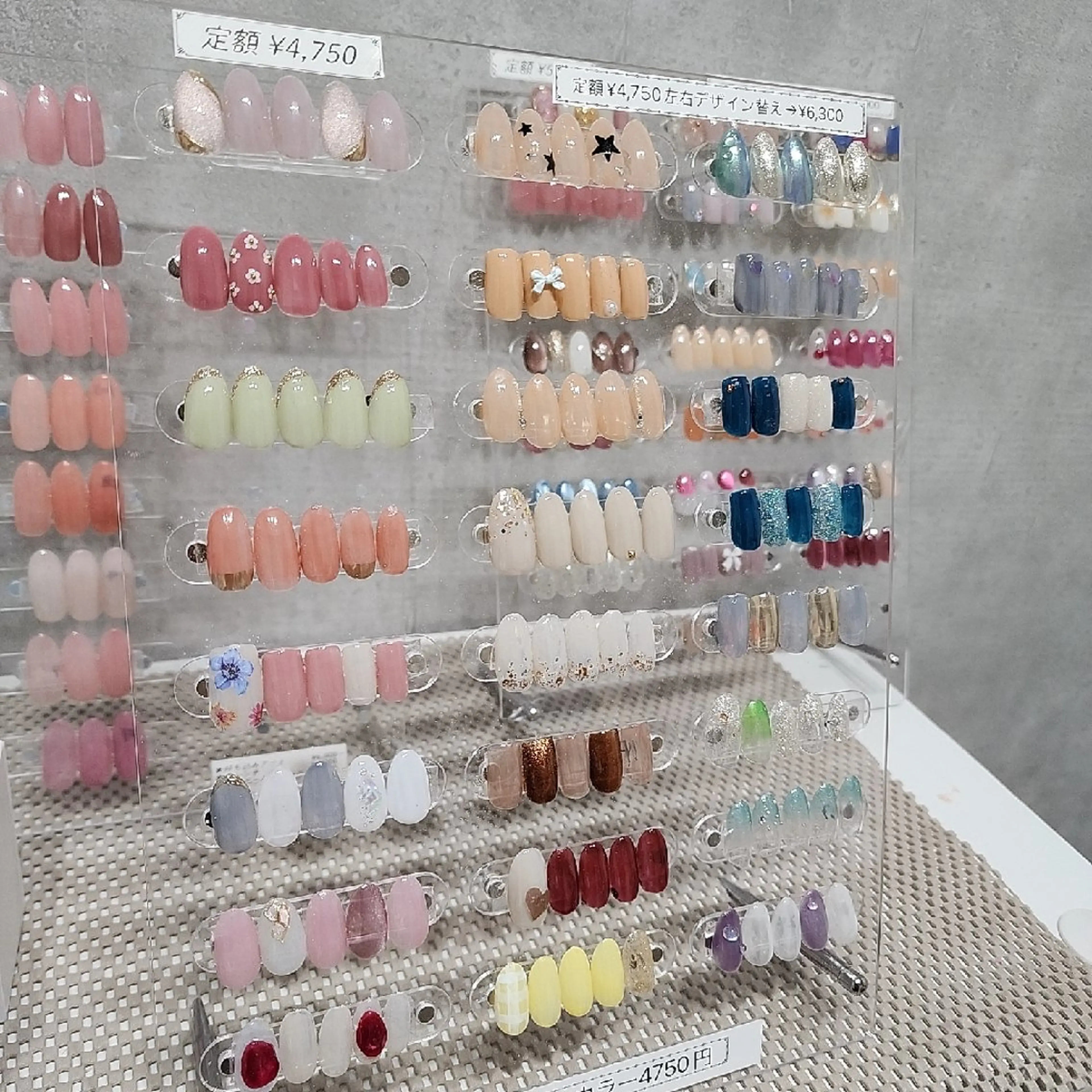 ネイル KAWAKITA  MAMIのマツエク・マツパデザイン