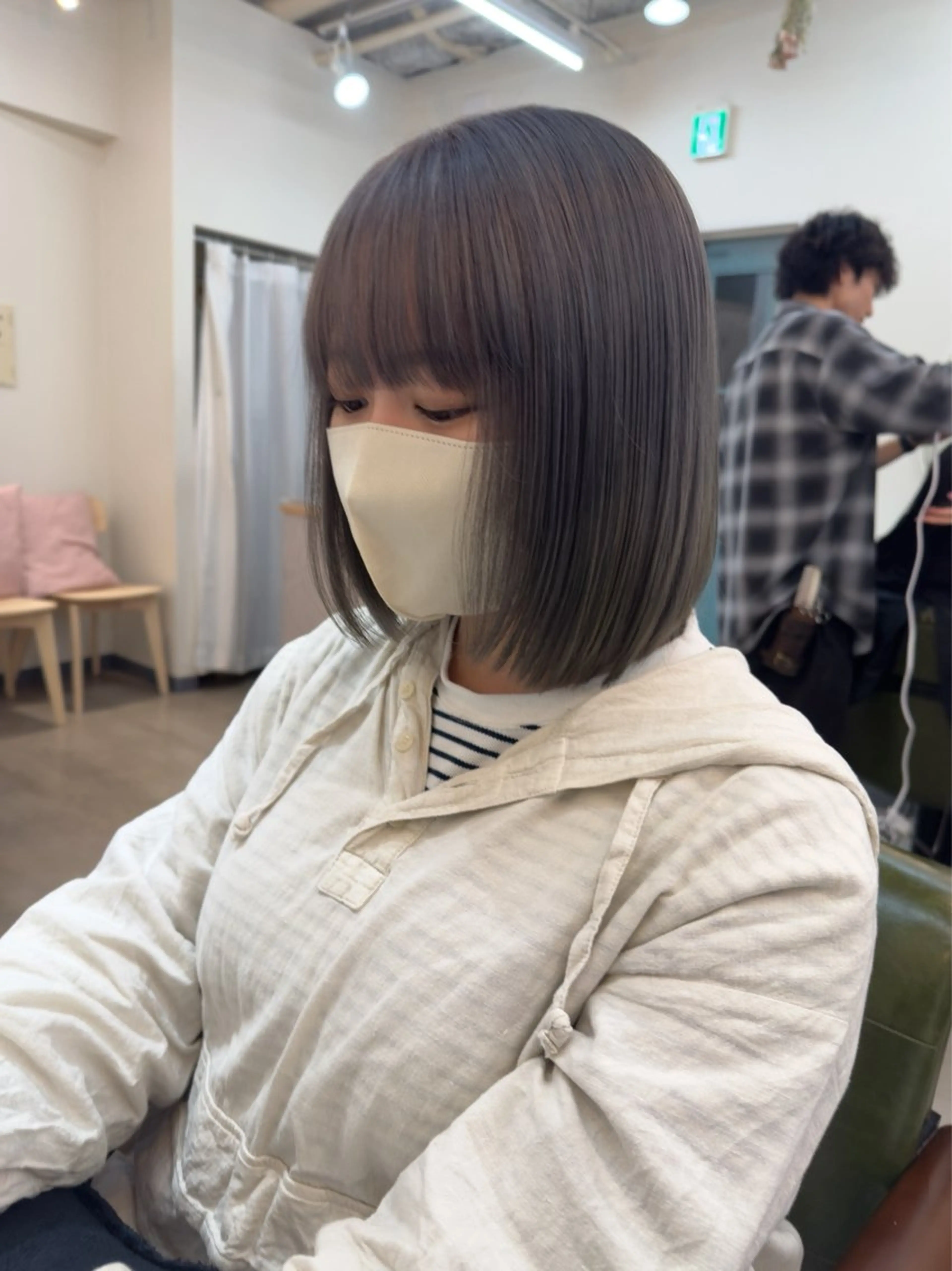 ショート カラー ヘアカラー レイヤー/顔周り /いいぬまみかのヘアスタイル