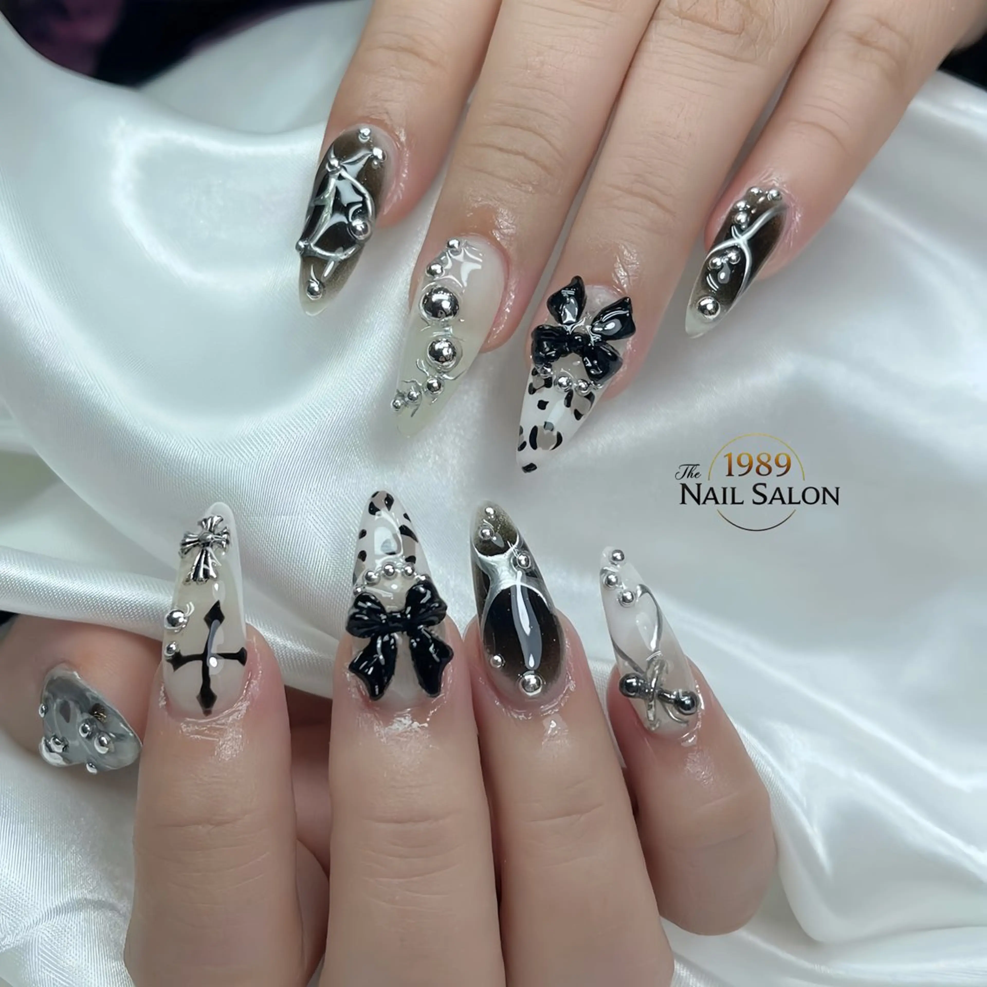 ネイル ハンドネイル The 1989 Nail Salonのネイルデザイン