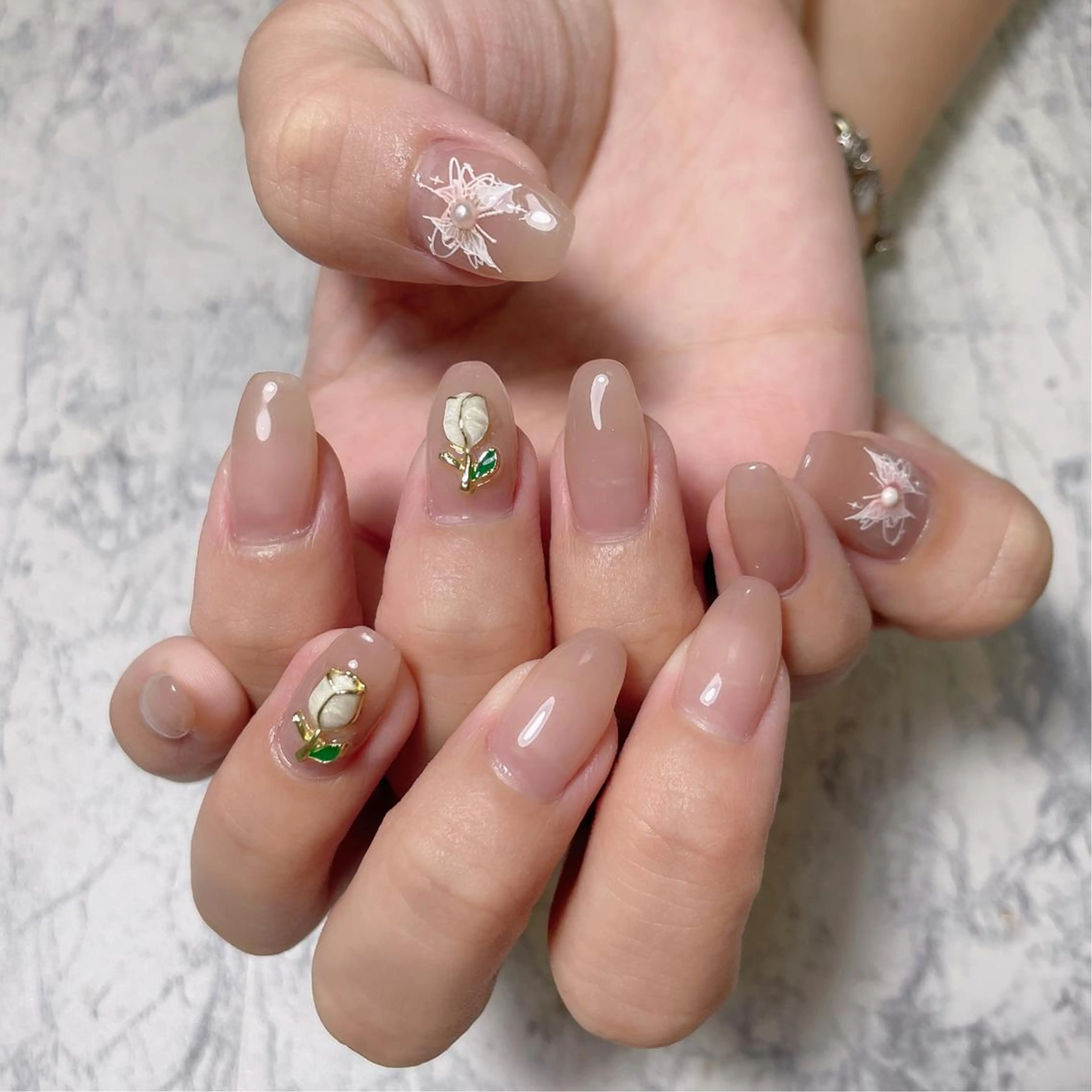 ネイル 畠山 ゆいのネイルデザイン