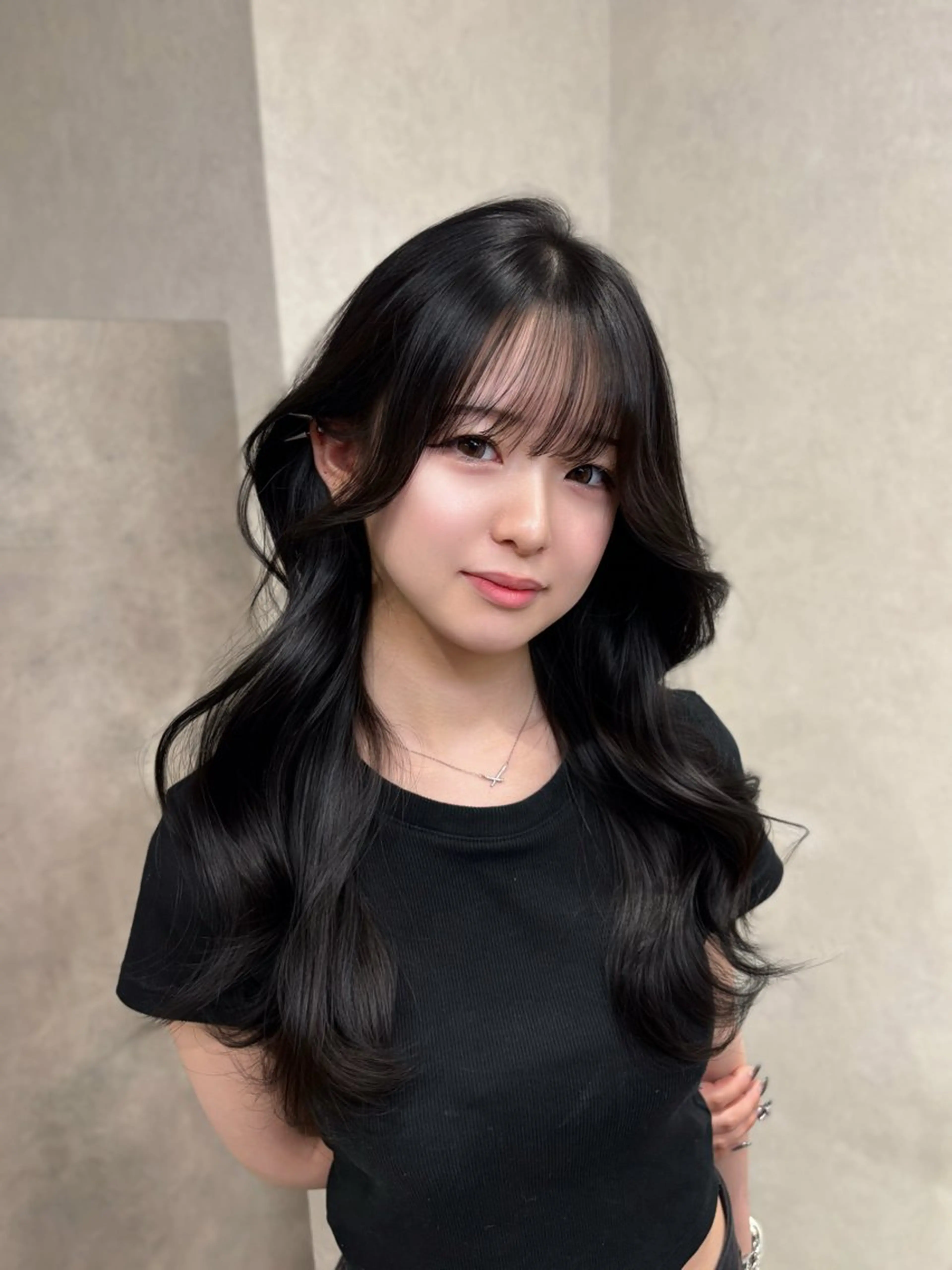 セミロング カラー VIEW YOKOHAMA所属・透明感カラー ／kana‎🤍のヘアスタイル