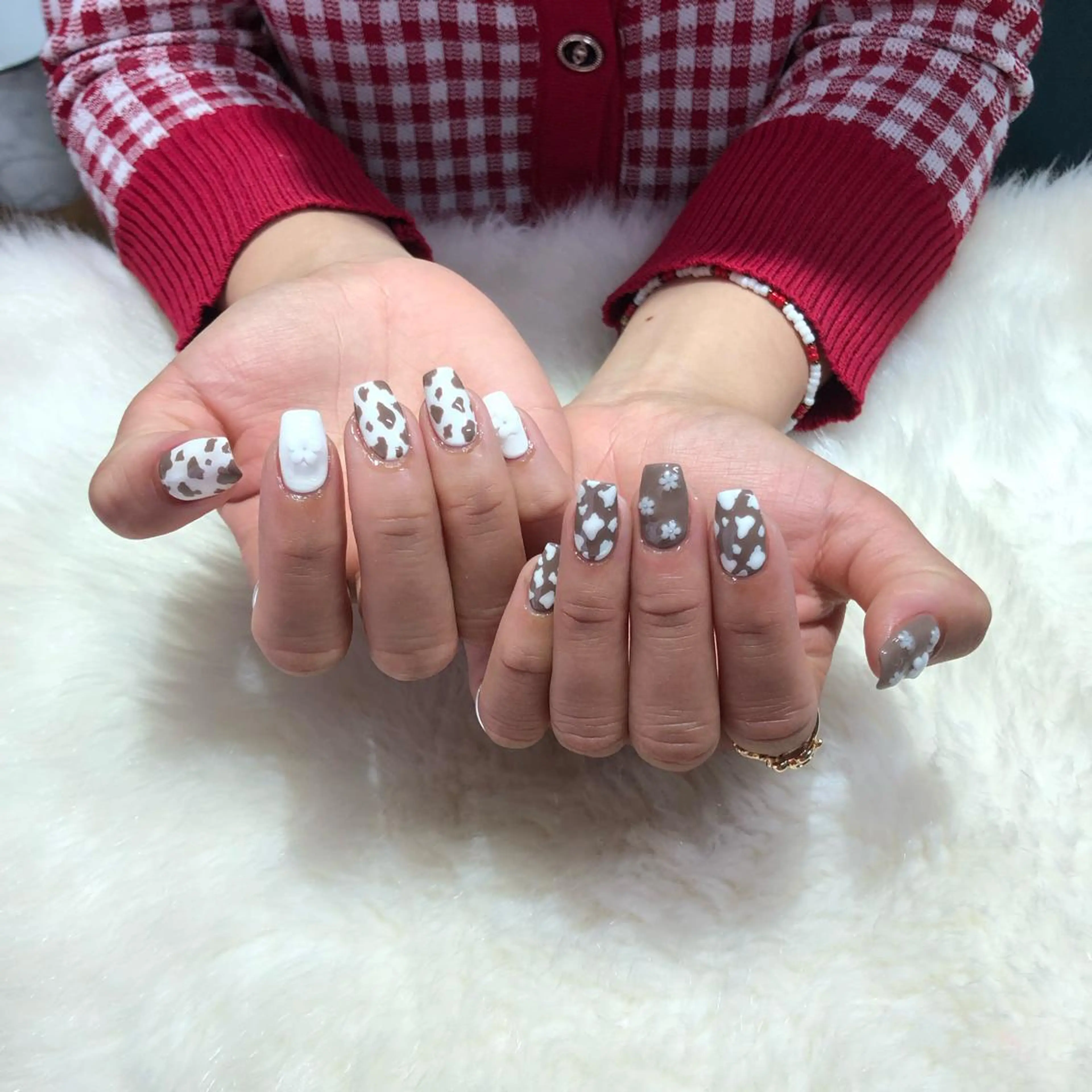 ネイル ハンドネイル フットネイル ハンドケア Nes.Nail所属・Miyagi Asamiのネイルデザイン