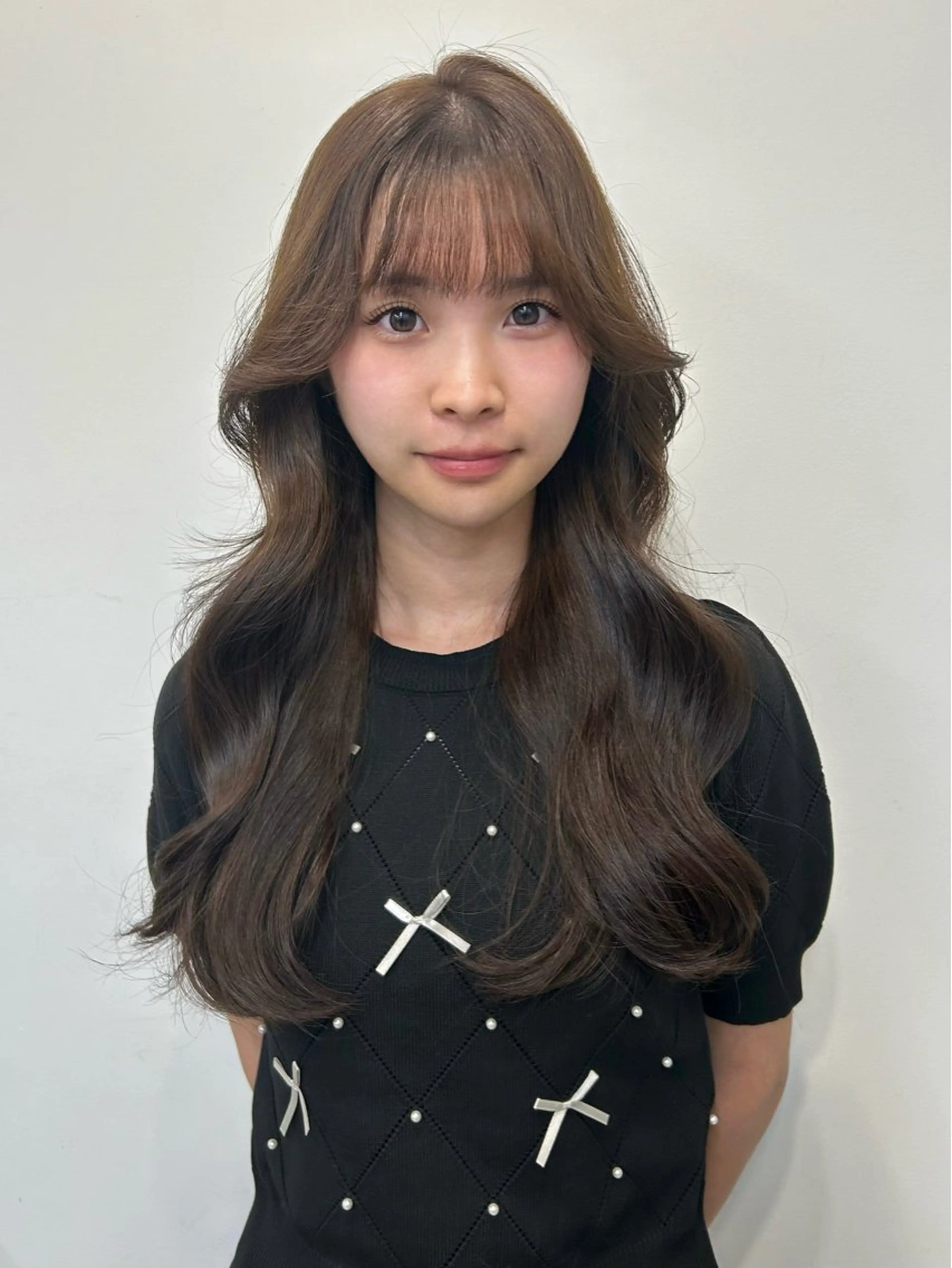 ロング カラー ボブ 顔まわりレイヤー 韓国風ヘア レイヤーカット ロング カット ヘアカラー トリートメント sunc所属・梅田l大人韓国ヘア レイヤー×艶カラーのヘアスタイル