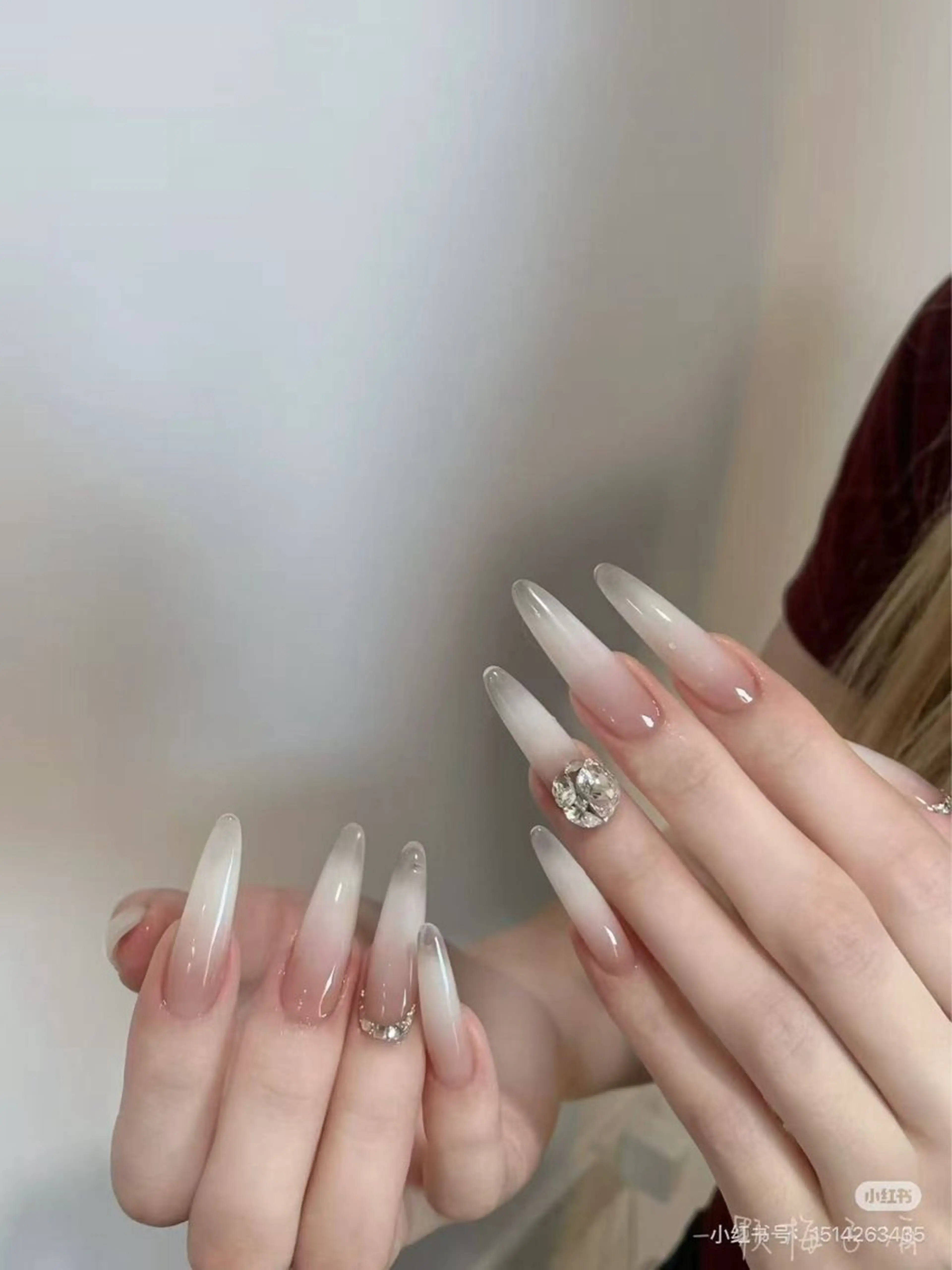 ネイル アートネイル 韓国ネイル 持ち込み ニュアンスネイル ワンカラーネイル イブ ネイリのネイルデザイン