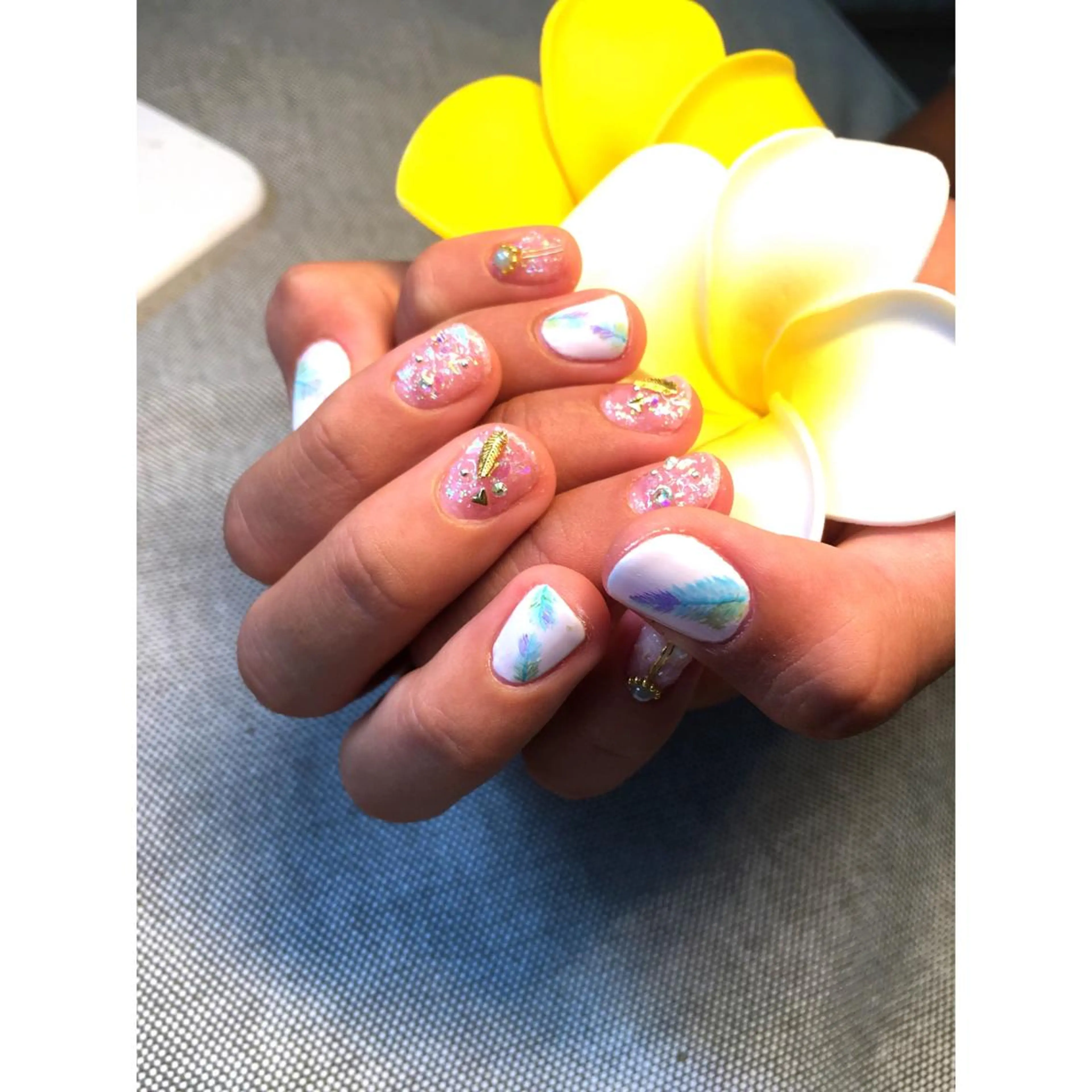 ネイル 宮本 百合子のネイルデザイン