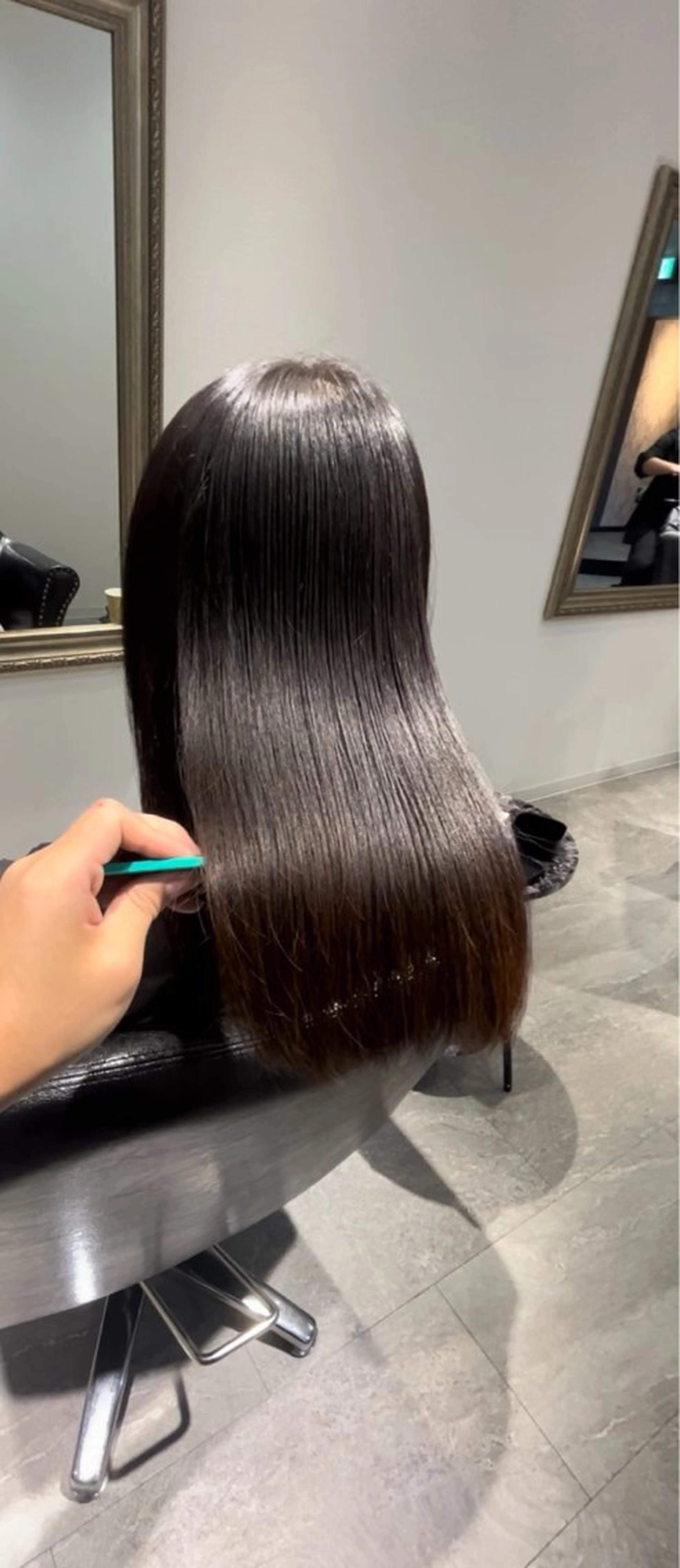 セミロング 髪質改善✨ /冨永隆誠のヘアスタイル