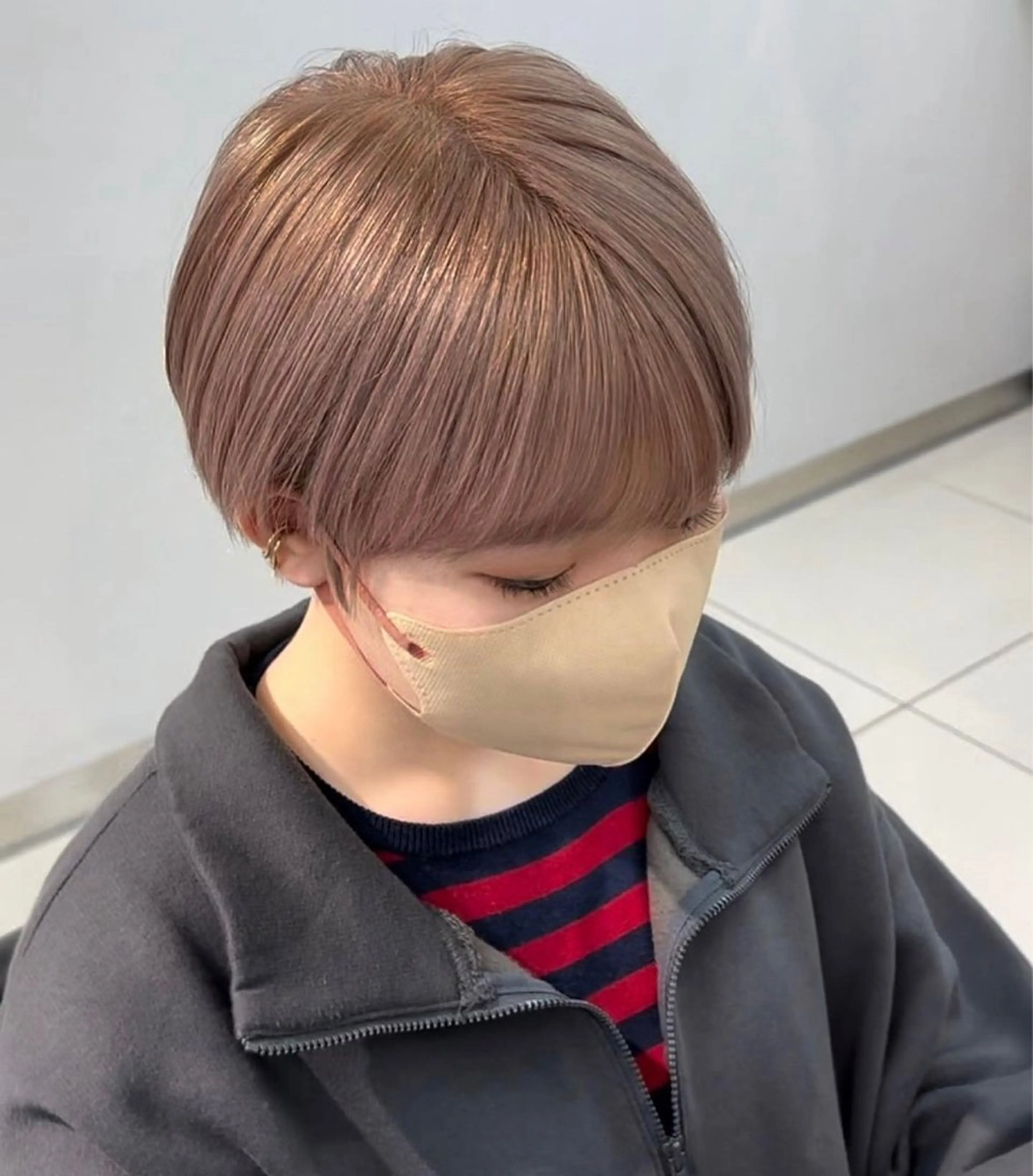 カラー ボブ・顔まわり 💎愛唯(めい)のヘアスタイル