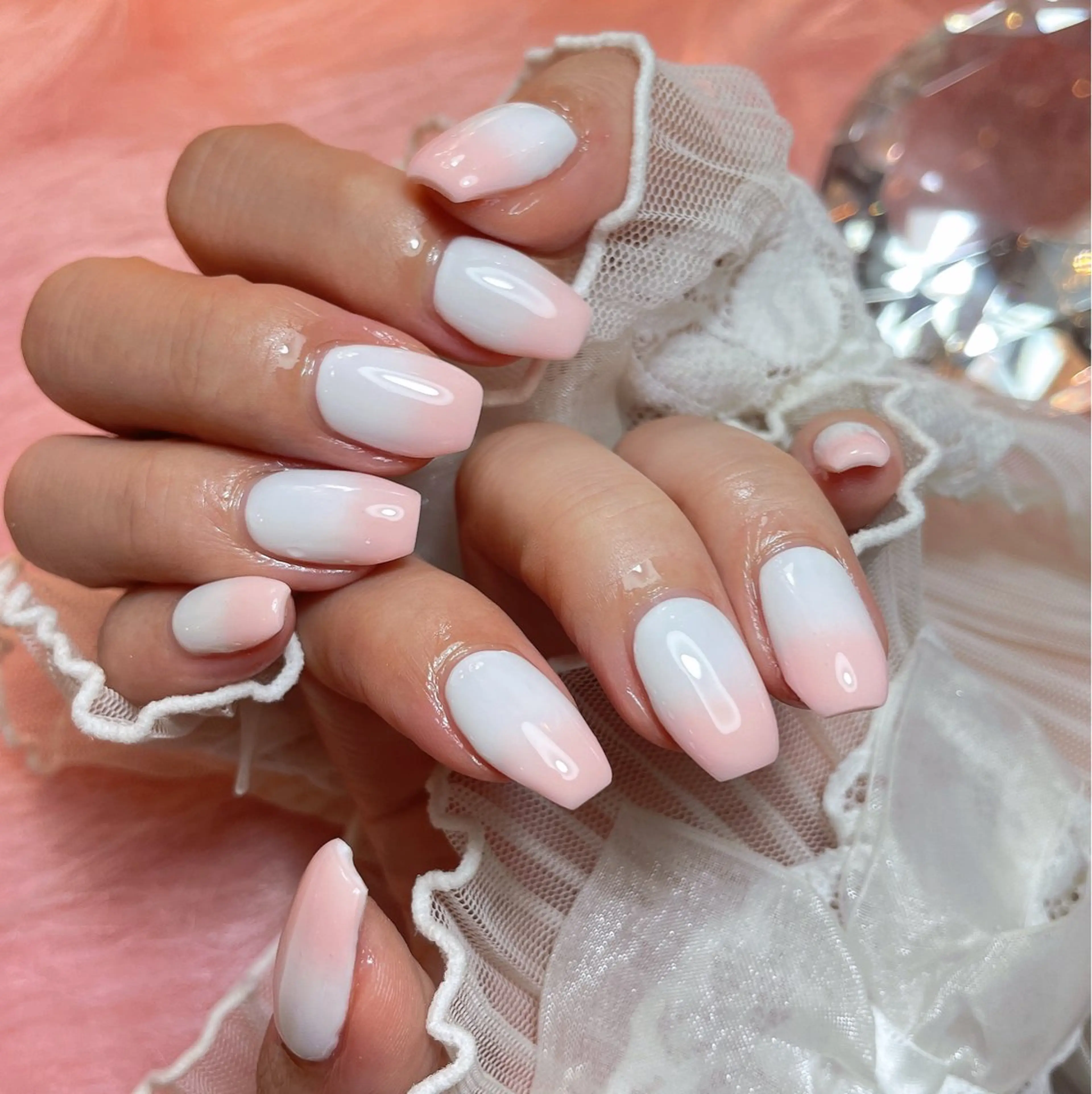 ネイル 23時まで❤︎韓国、 ワンホンネイルのネイルデザイン